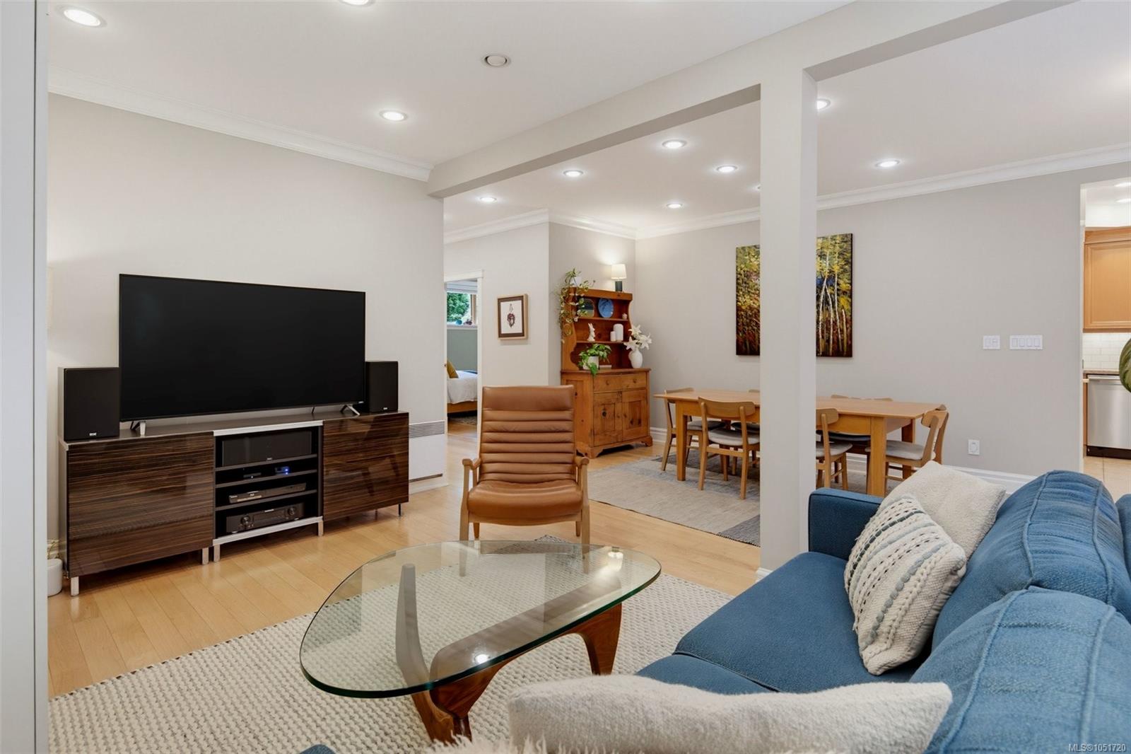 1-1200 Richardson St — listing photo 7 of 40