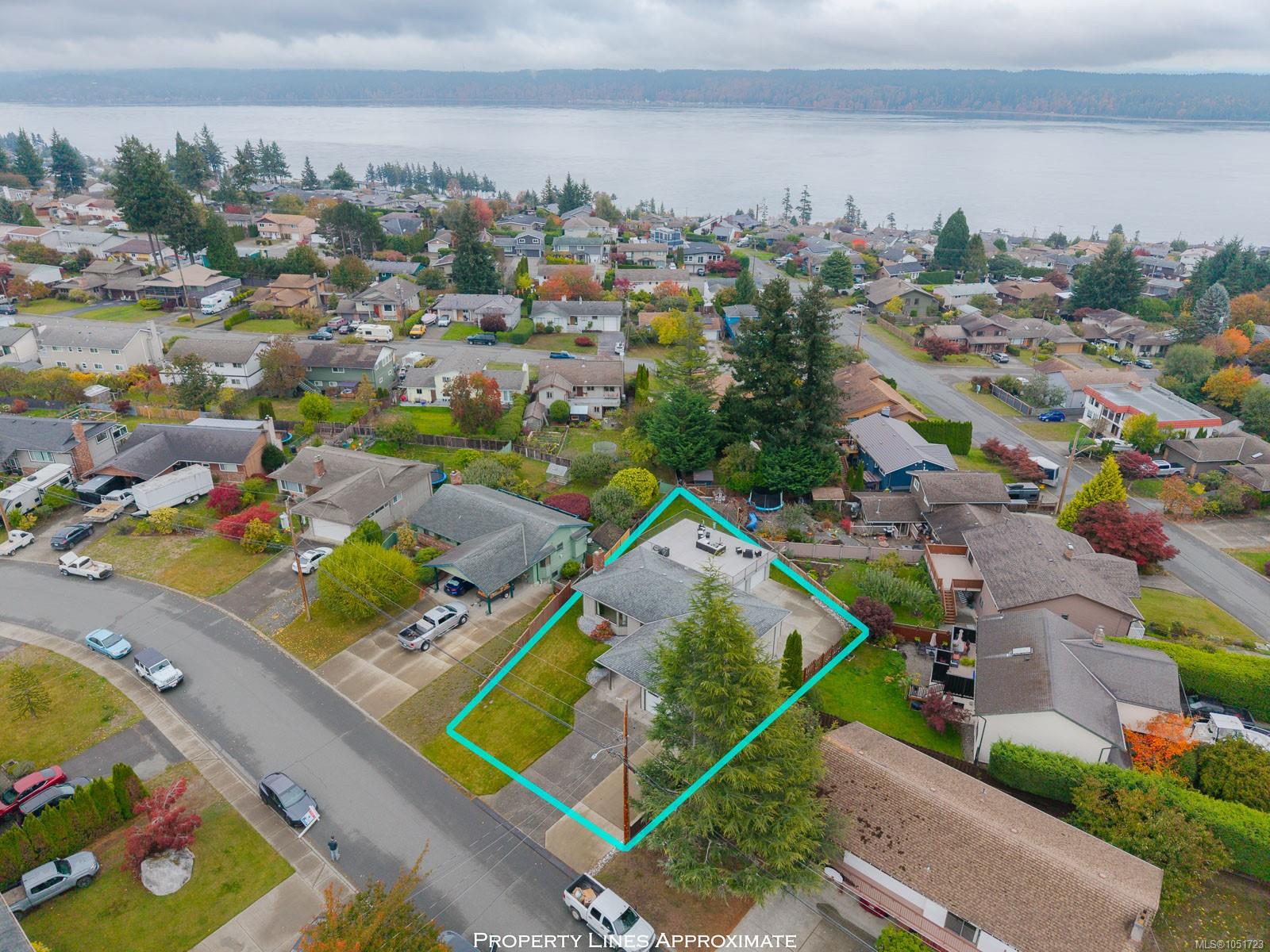 551 Birch St — listing photo 13 of 86