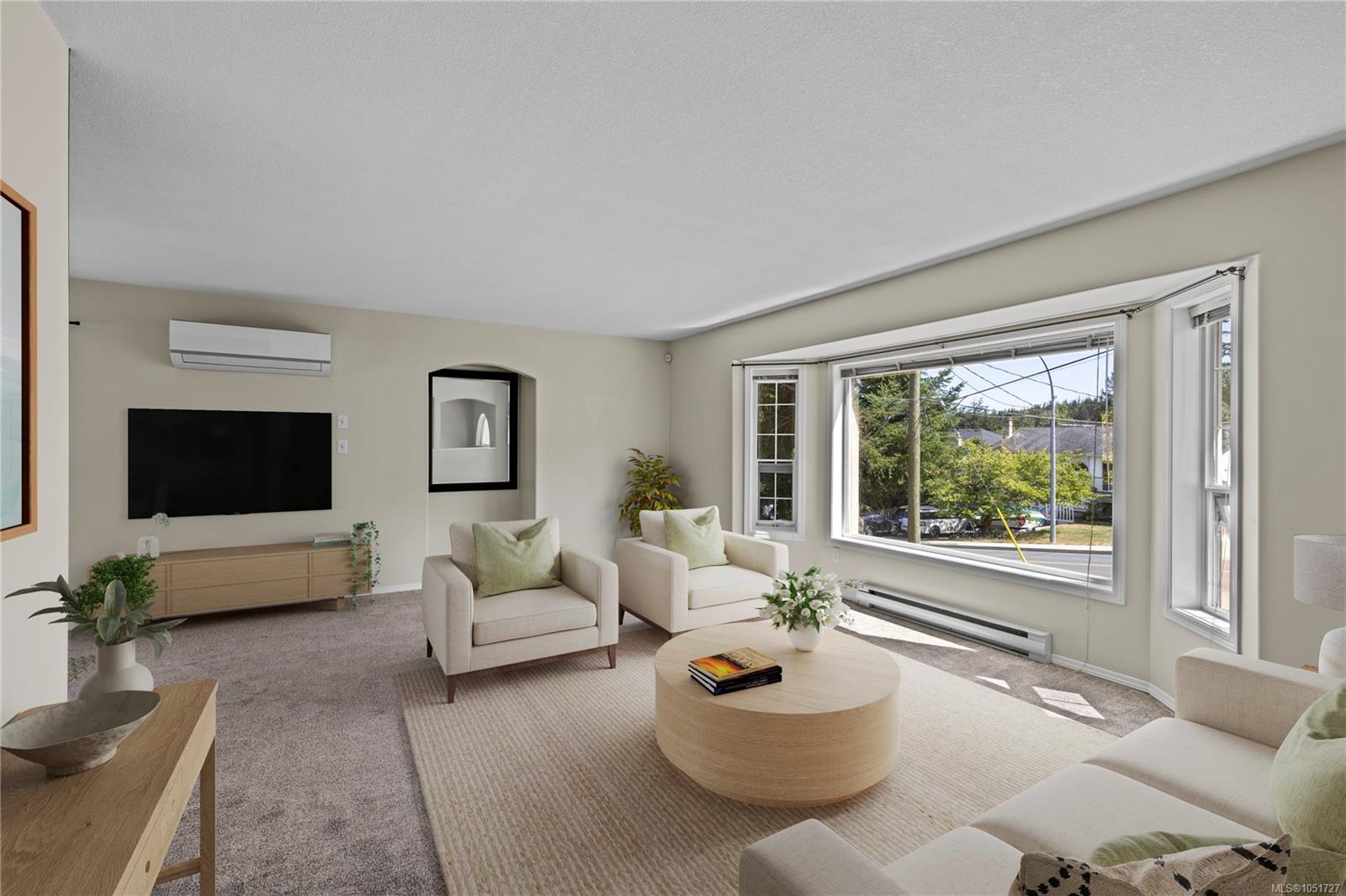 580 Ninth St — listing photo 6 of 53
