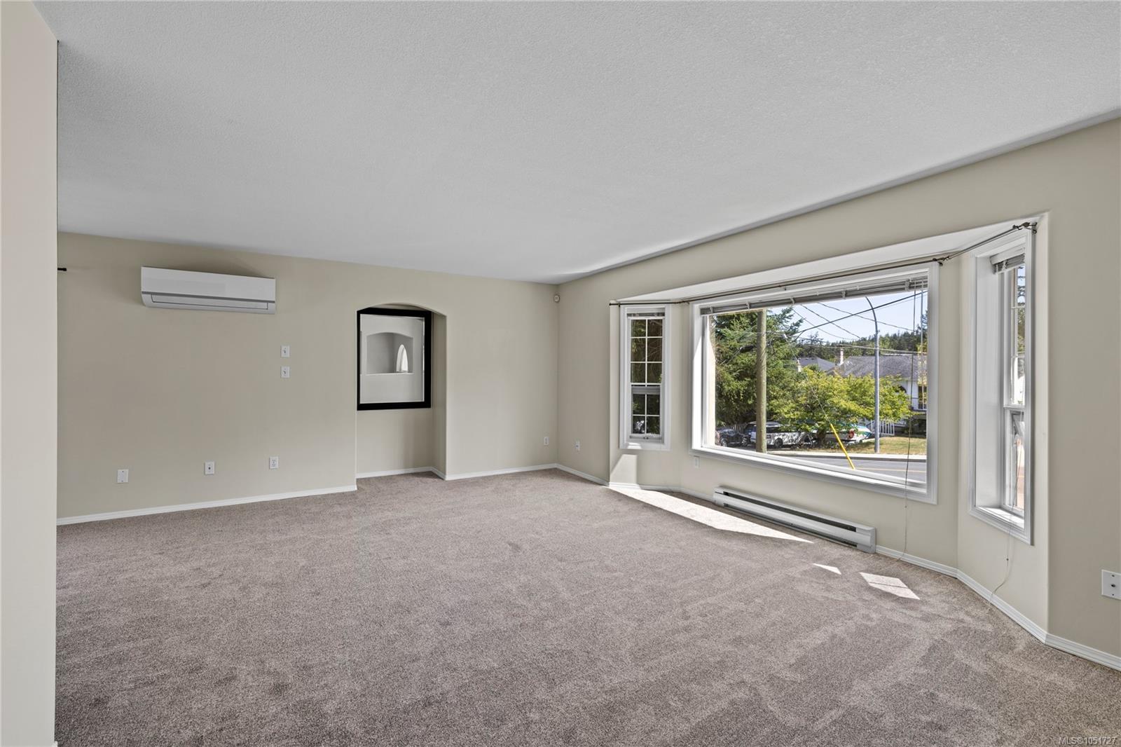 580 Ninth St — listing photo 9 of 53
