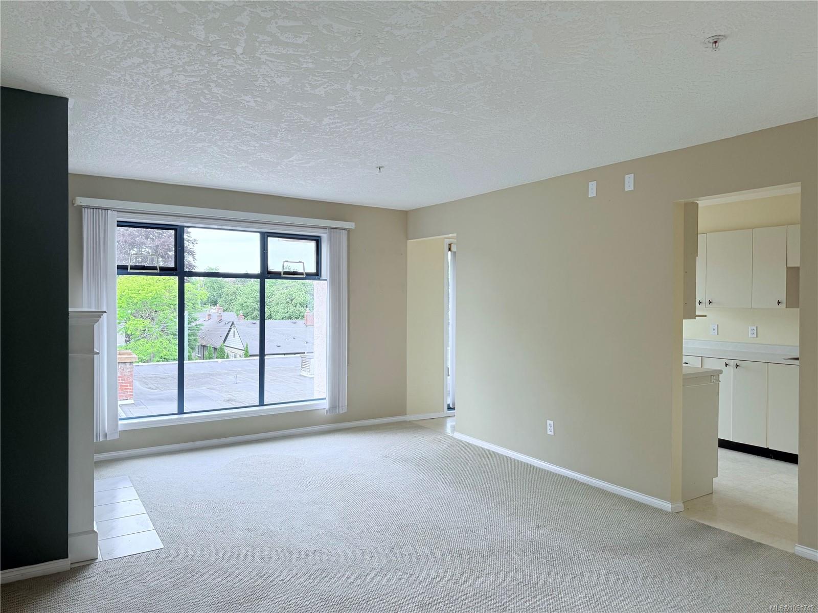 408-1063 Southgate St — listing photo 8 of 20