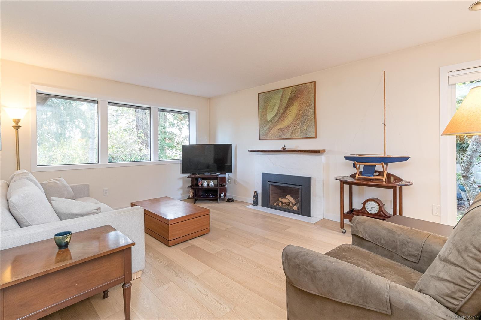 4413 Strom Ness Pl — listing photo 9 of 44
