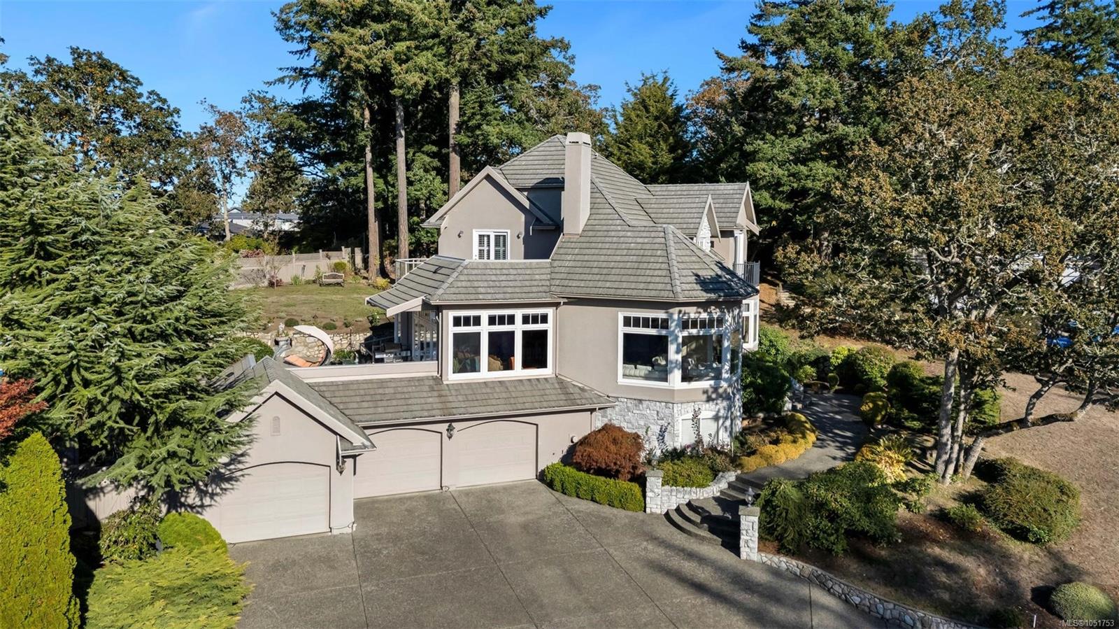 906 Cobblestone Lane — listing photo 7 of 77