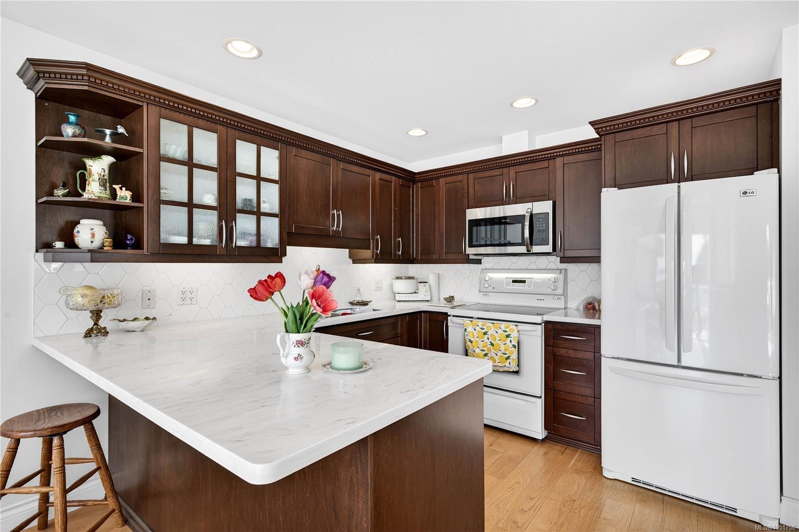 20-258 Lower Ganges Rd — listing photo 11 of 35