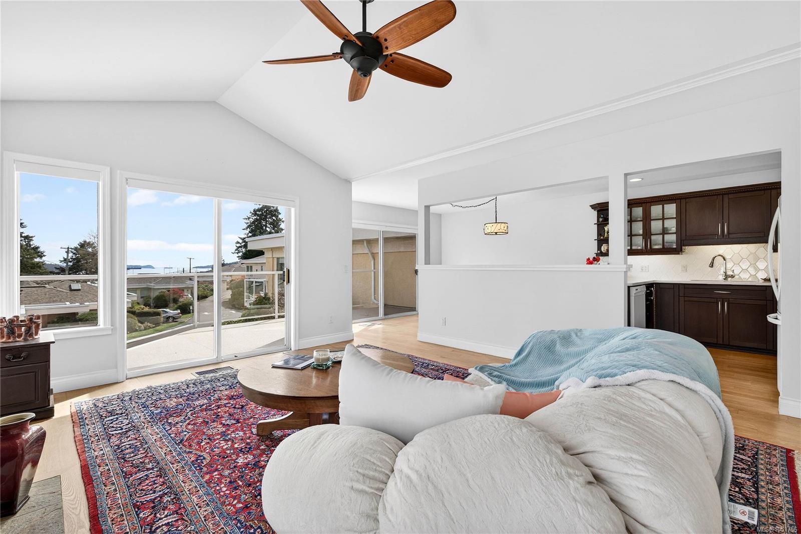 20-258 Lower Ganges Rd — listing photo 5 of 35