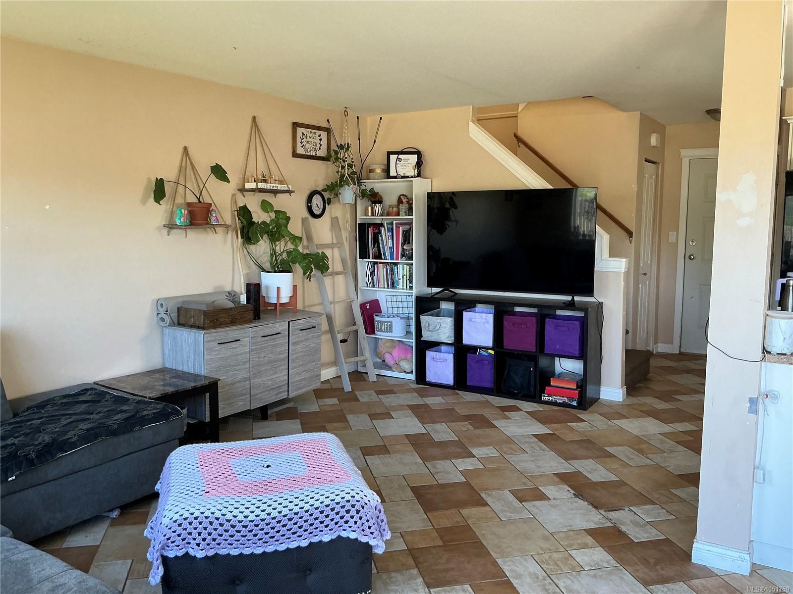 A-677 Otter Rd — listing photo 5 of 19