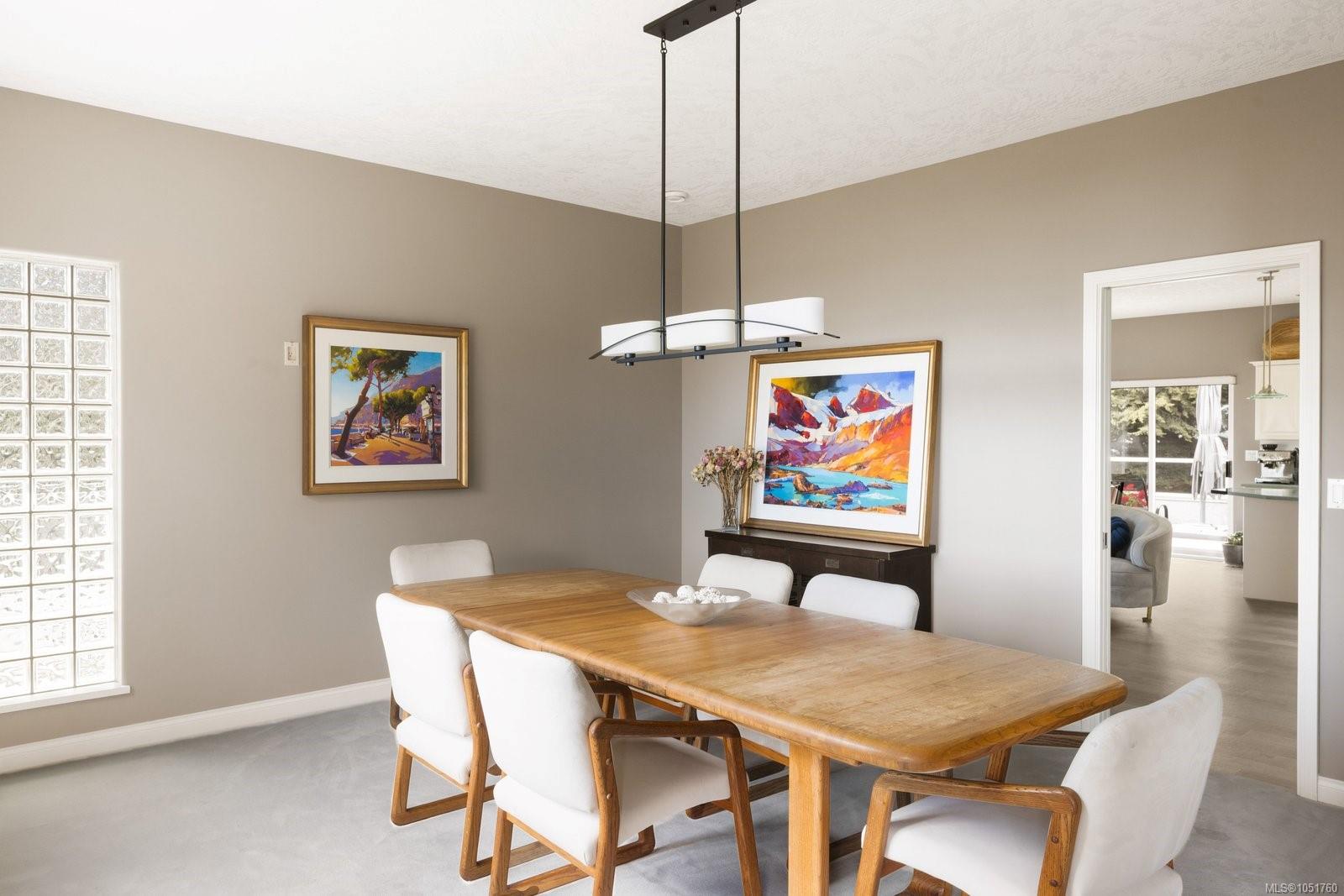 2980 Sea View Rd — listing photo 8 of 44