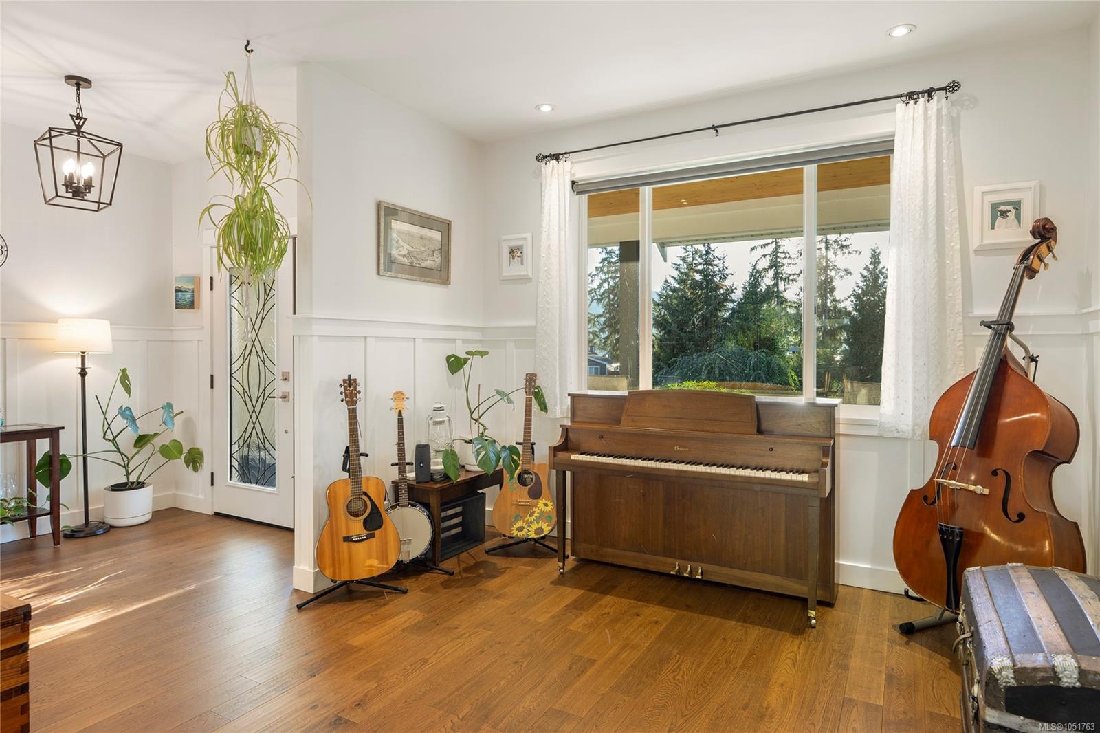 7371 Lakefront Dr — listing photo 14 of 78