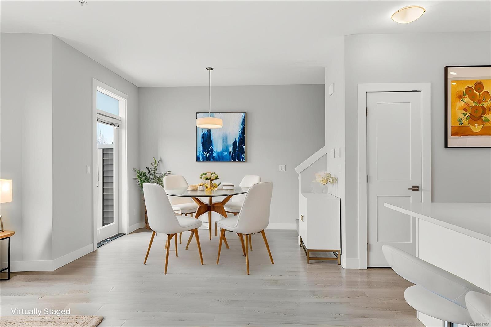110-1800 Summerhill Pl — listing photo 13 of 38