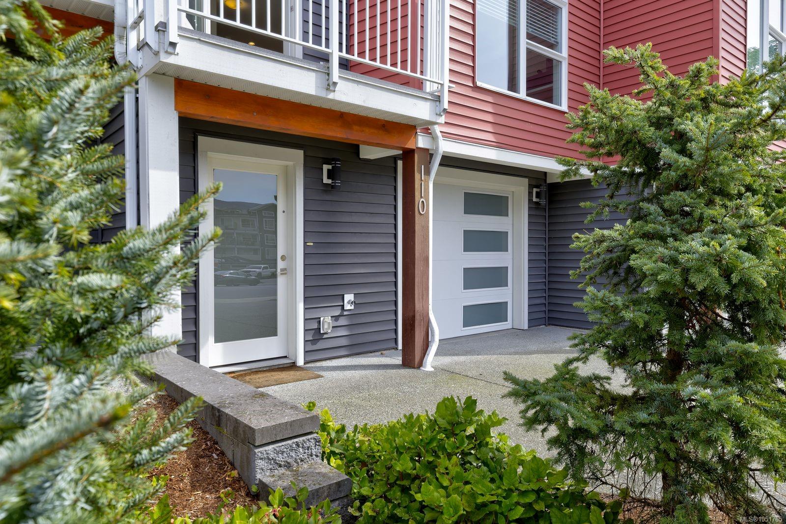 110-1800 Summerhill Pl — listing photo 3 of 38
