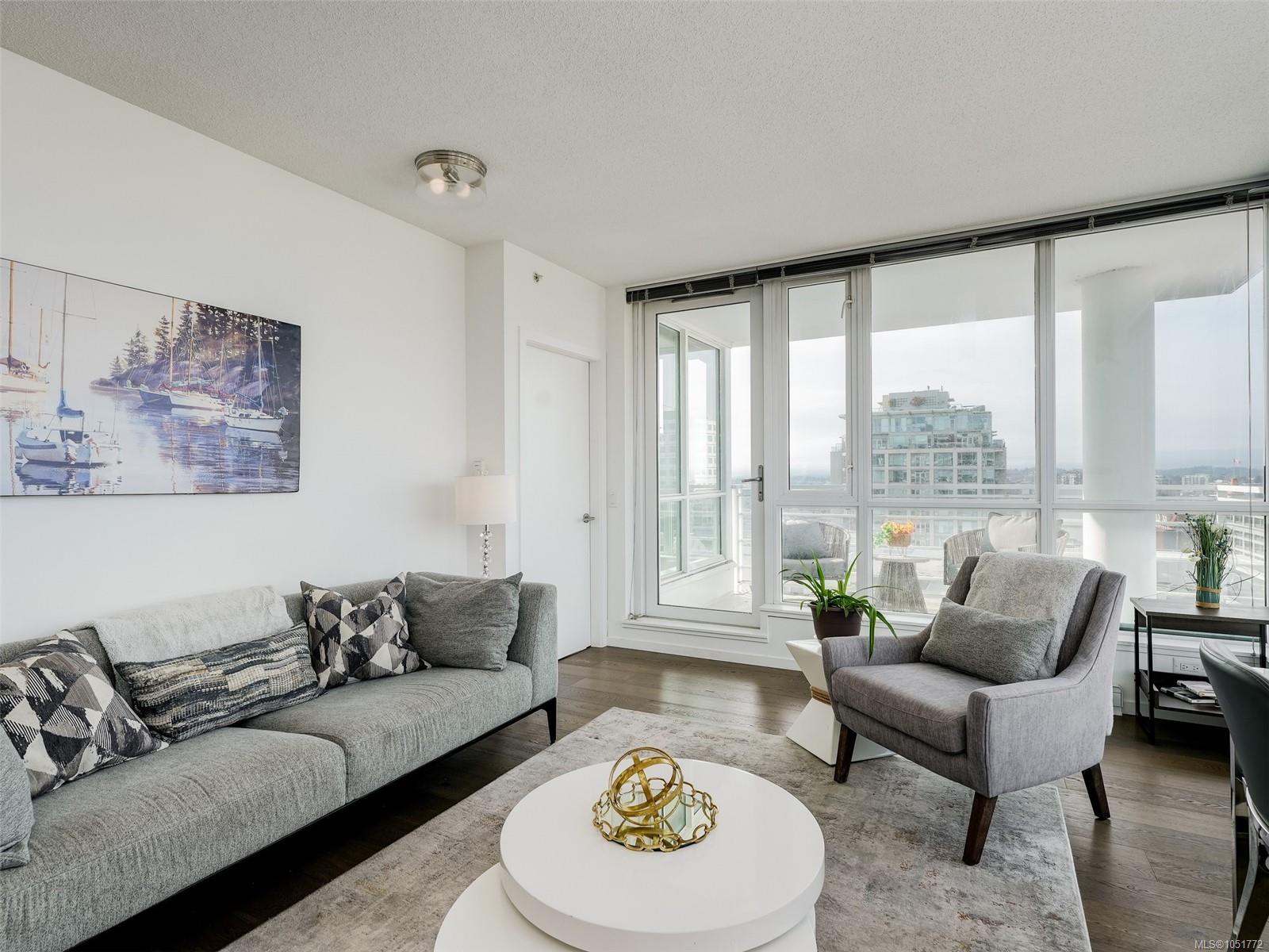 1106-834 Johnson St — listing photo 7 of 23