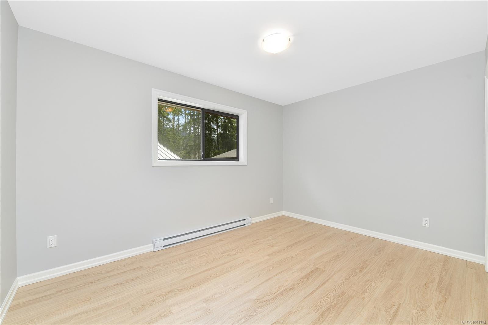 184 Johel Rd — listing photo 13 of 19