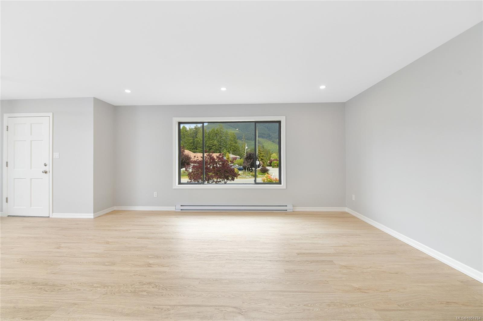 184 Johel Rd — listing photo 8 of 19