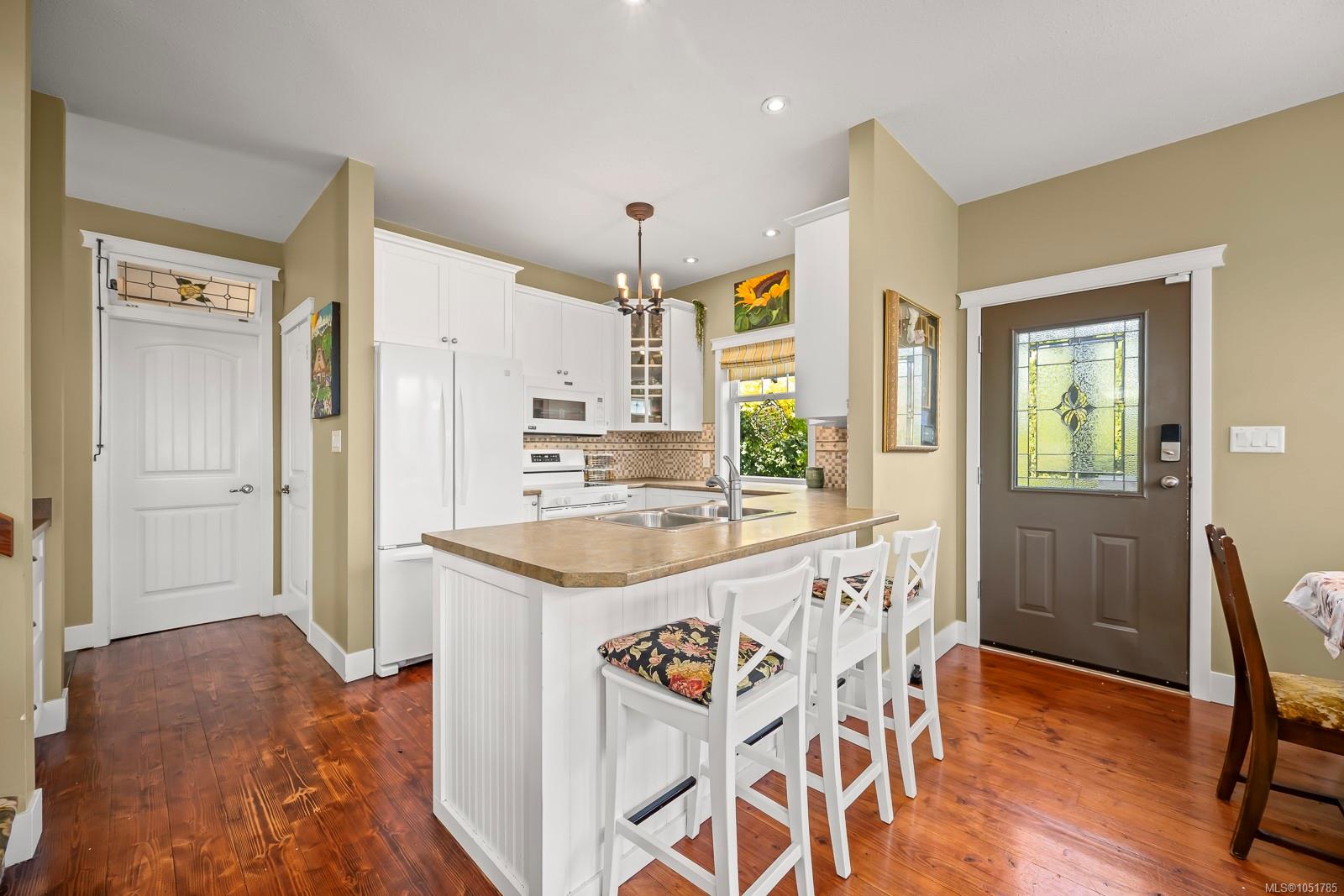 2360 Galerno Rd — listing photo 13 of 62