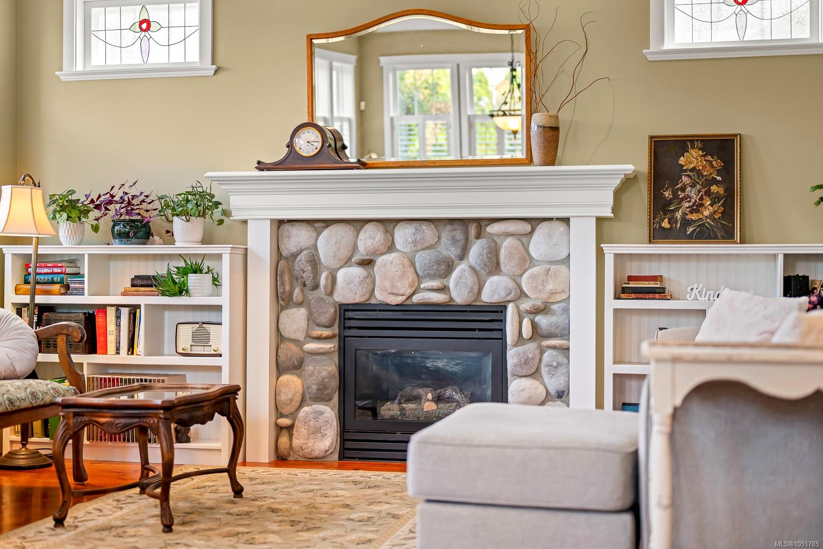2360 Galerno Rd — listing photo 9 of 62