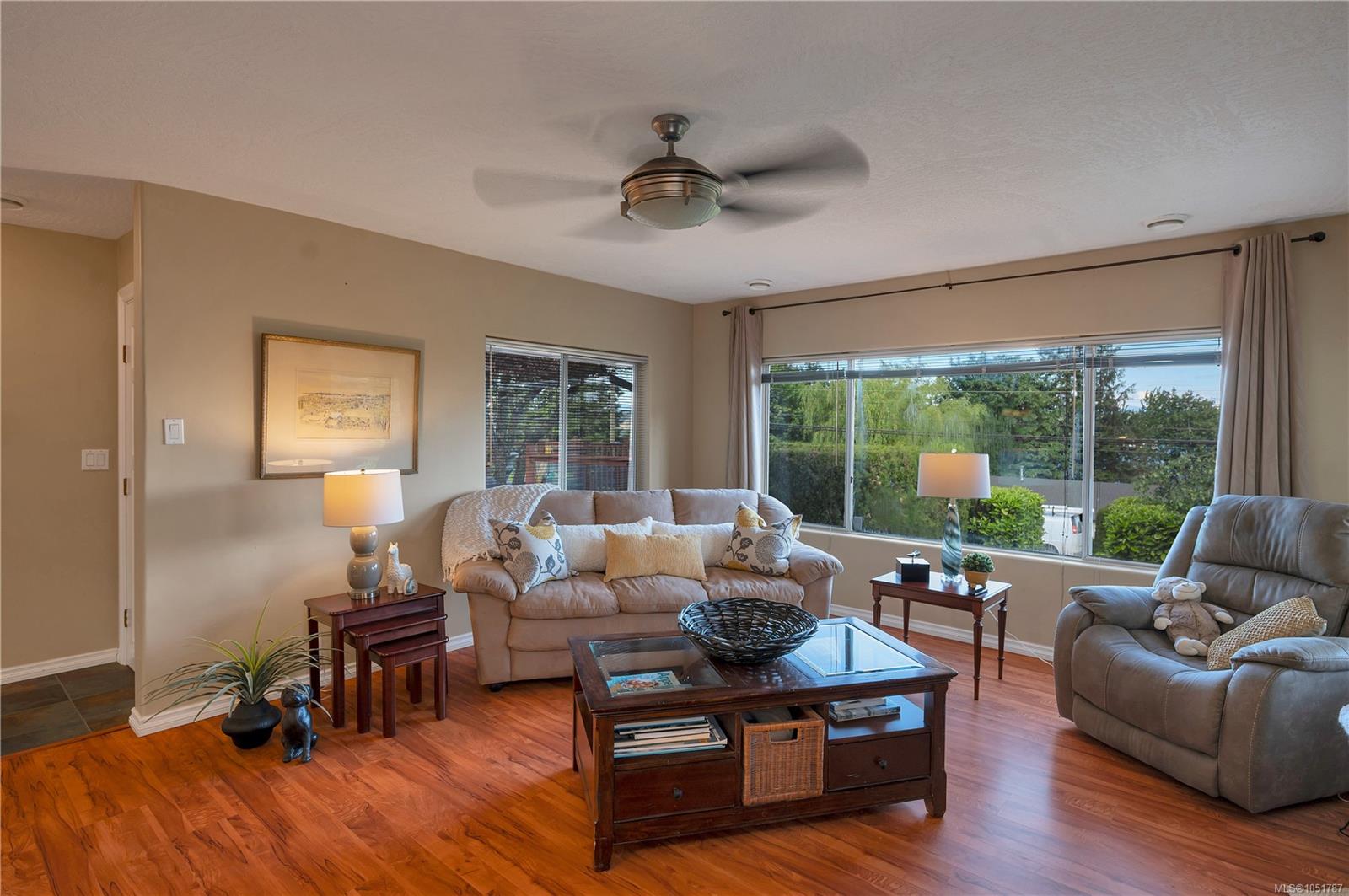 558 Alder St — listing photo 11 of 40