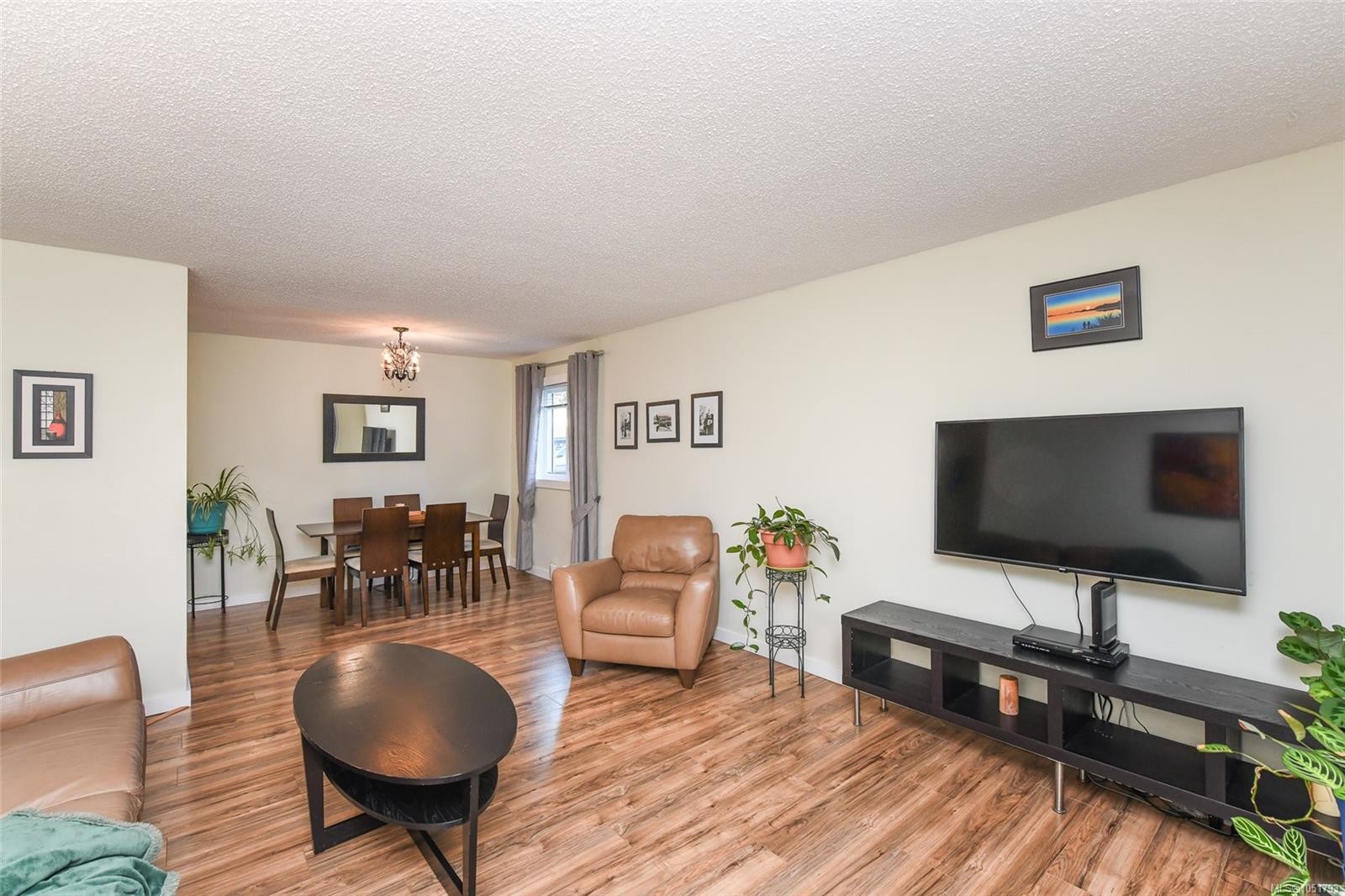 107-175 Centennial Dr — listing photo 4 of 30