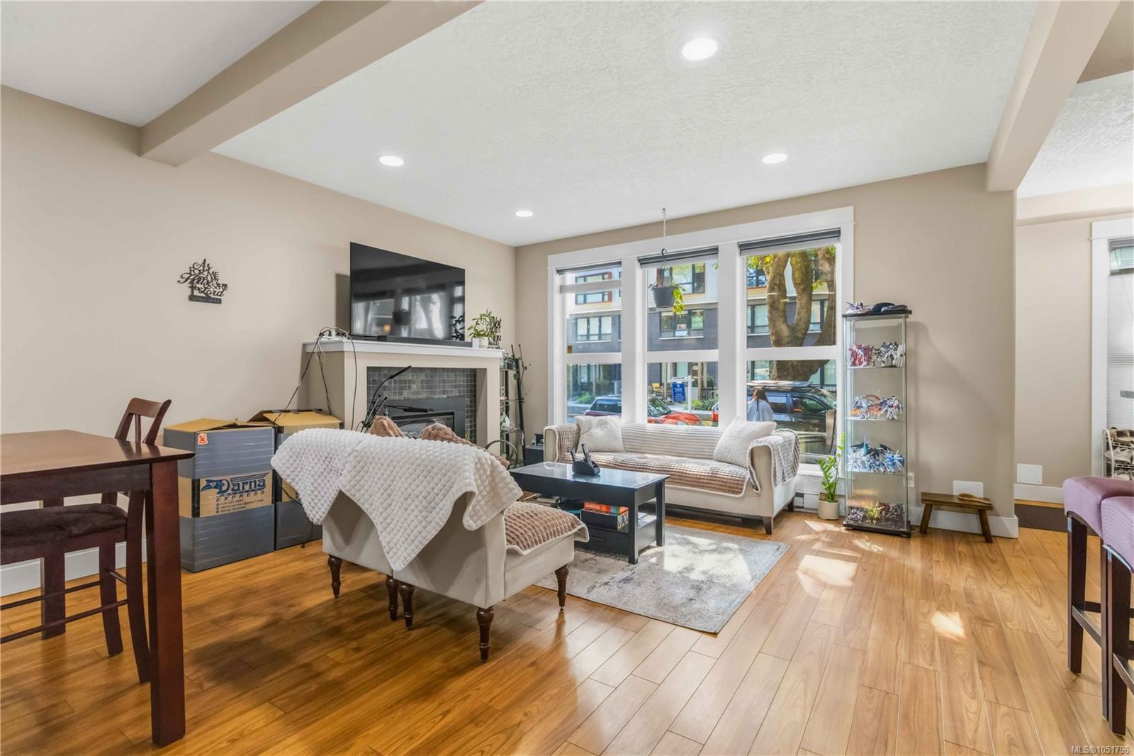 105-630 Speed Ave — listing photo 13 of 40
