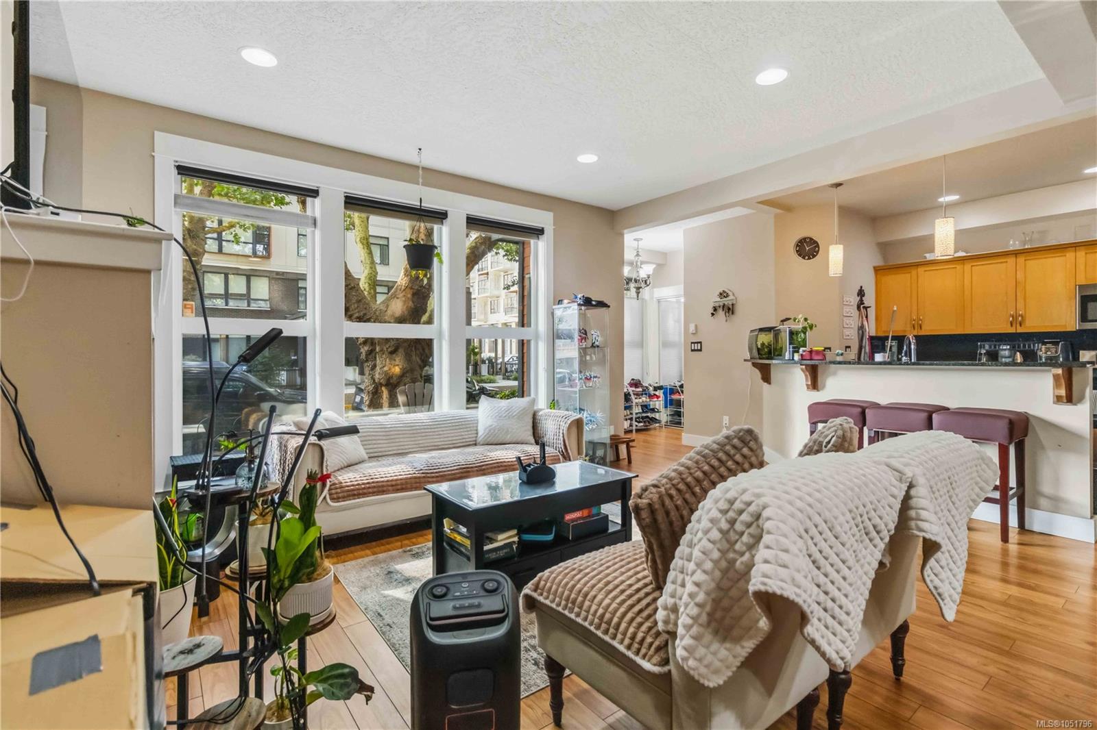105-630 Speed Ave — listing photo 14 of 40