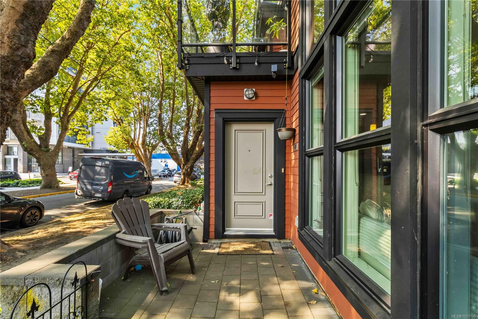 105-630 Speed Ave — listing photo 9 of 40
