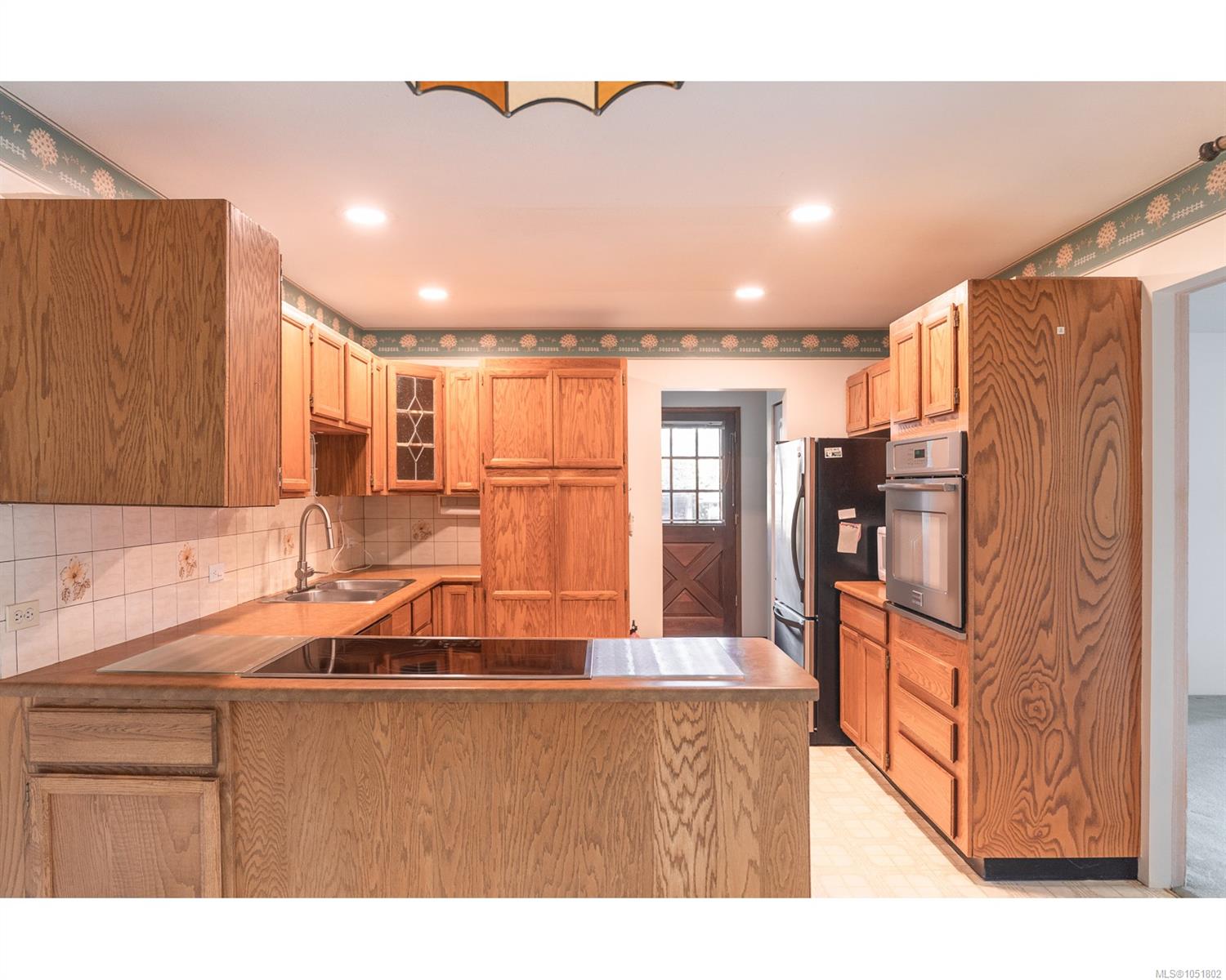 142 SUNNINGDALE Rd — listing photo 14 of 22