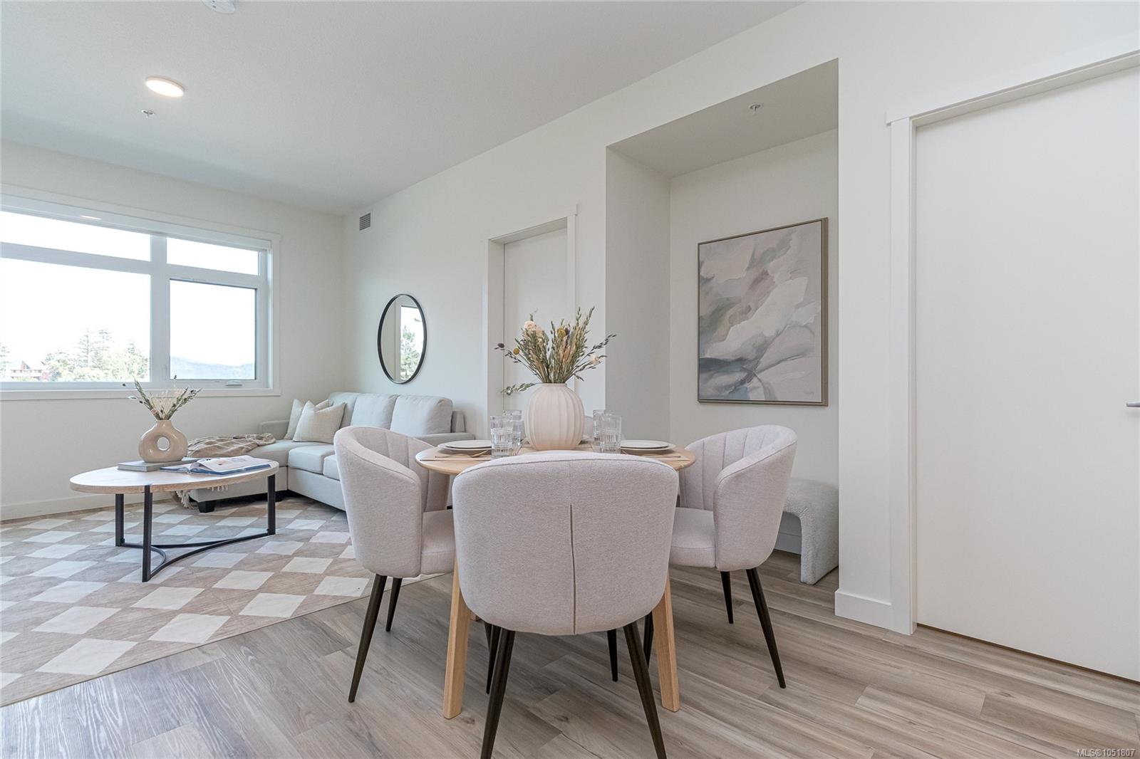 512-2390 City Gate Blvd — listing photo 7 of 36