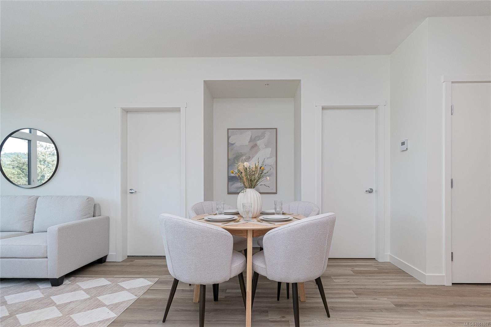 512-2390 City Gate Blvd — listing photo 8 of 36