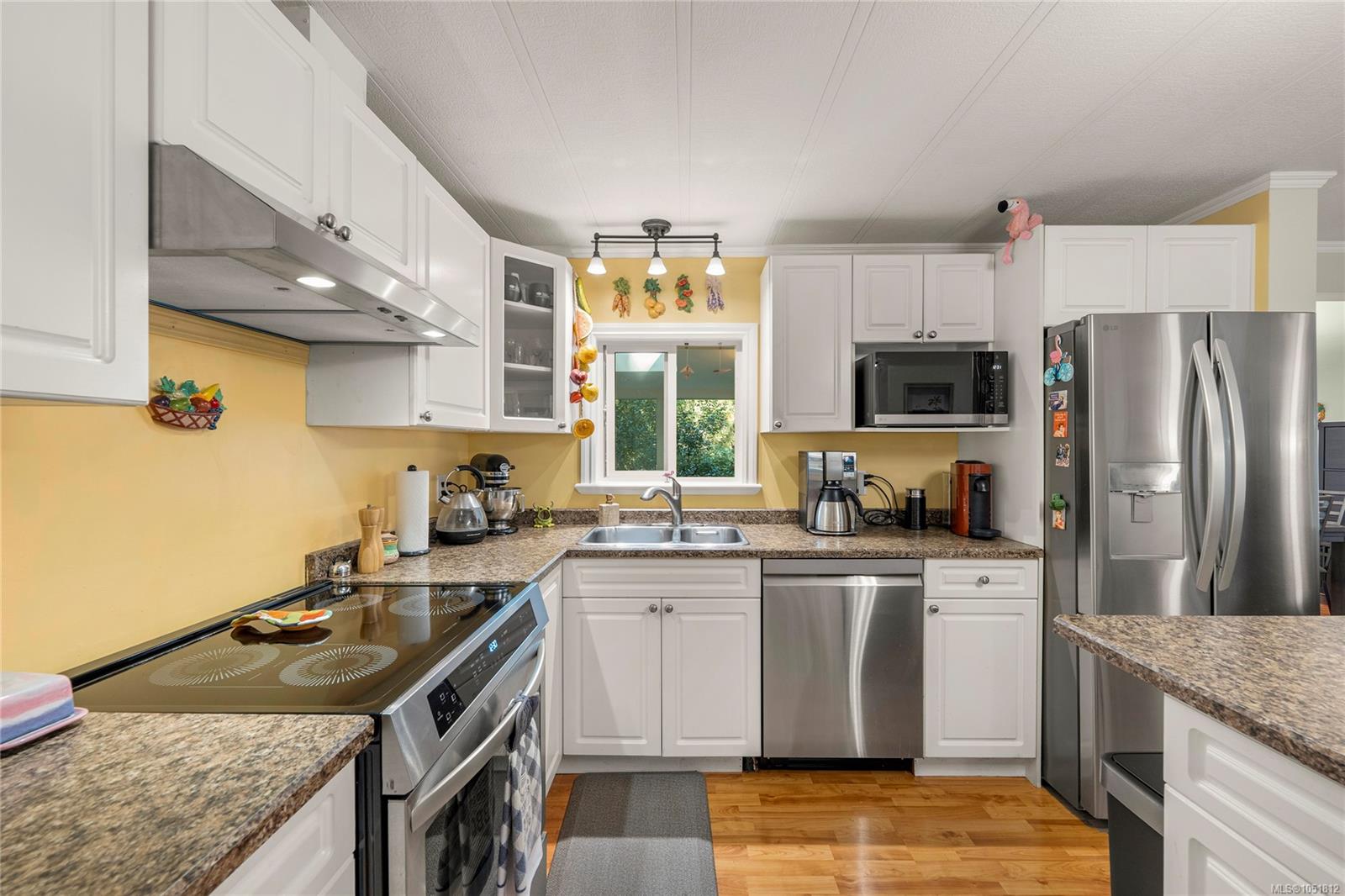 21-7071 Lantzville Rd — listing photo 9 of 73