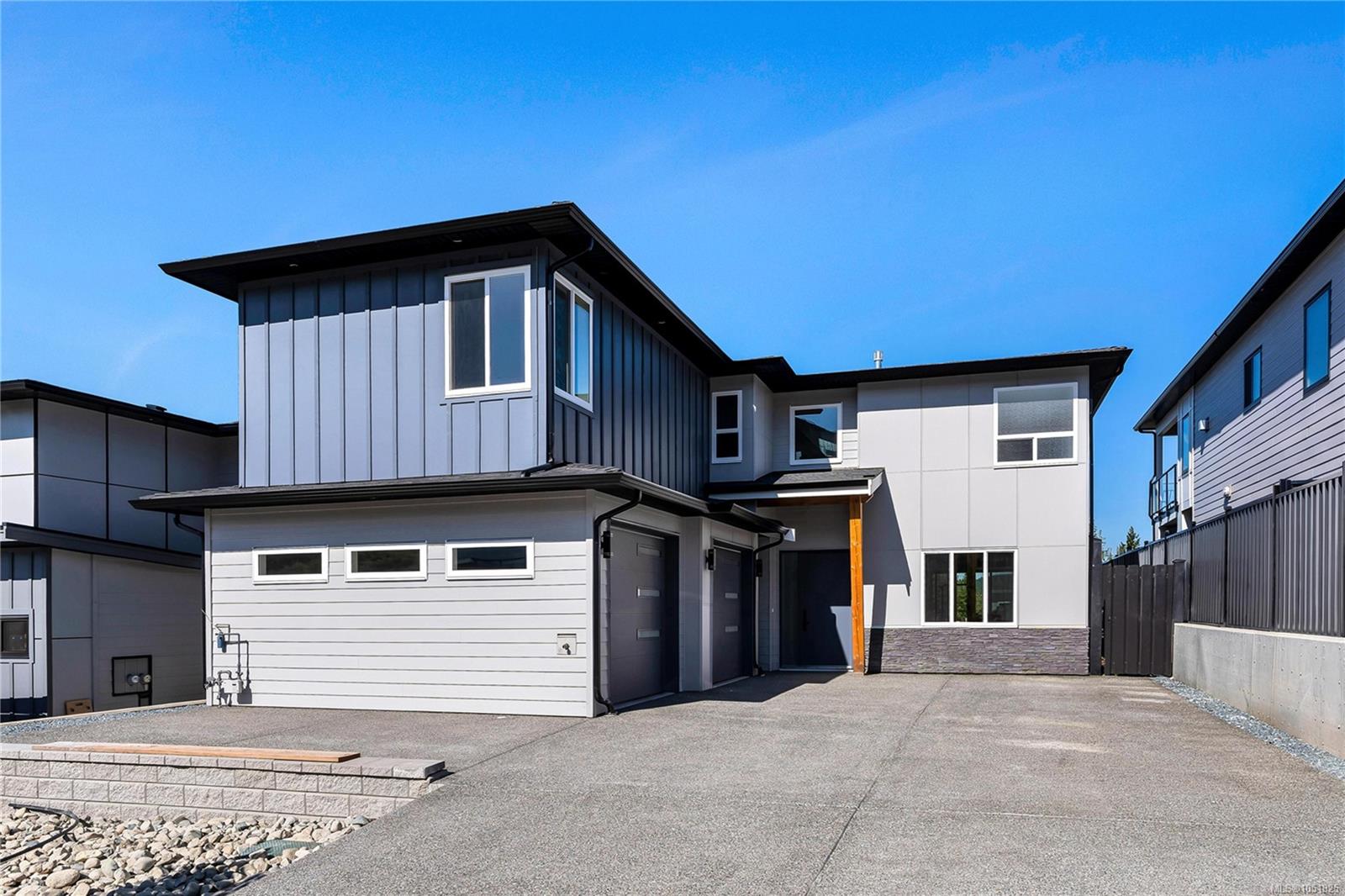 3326 Woodrush Dr, Duncan