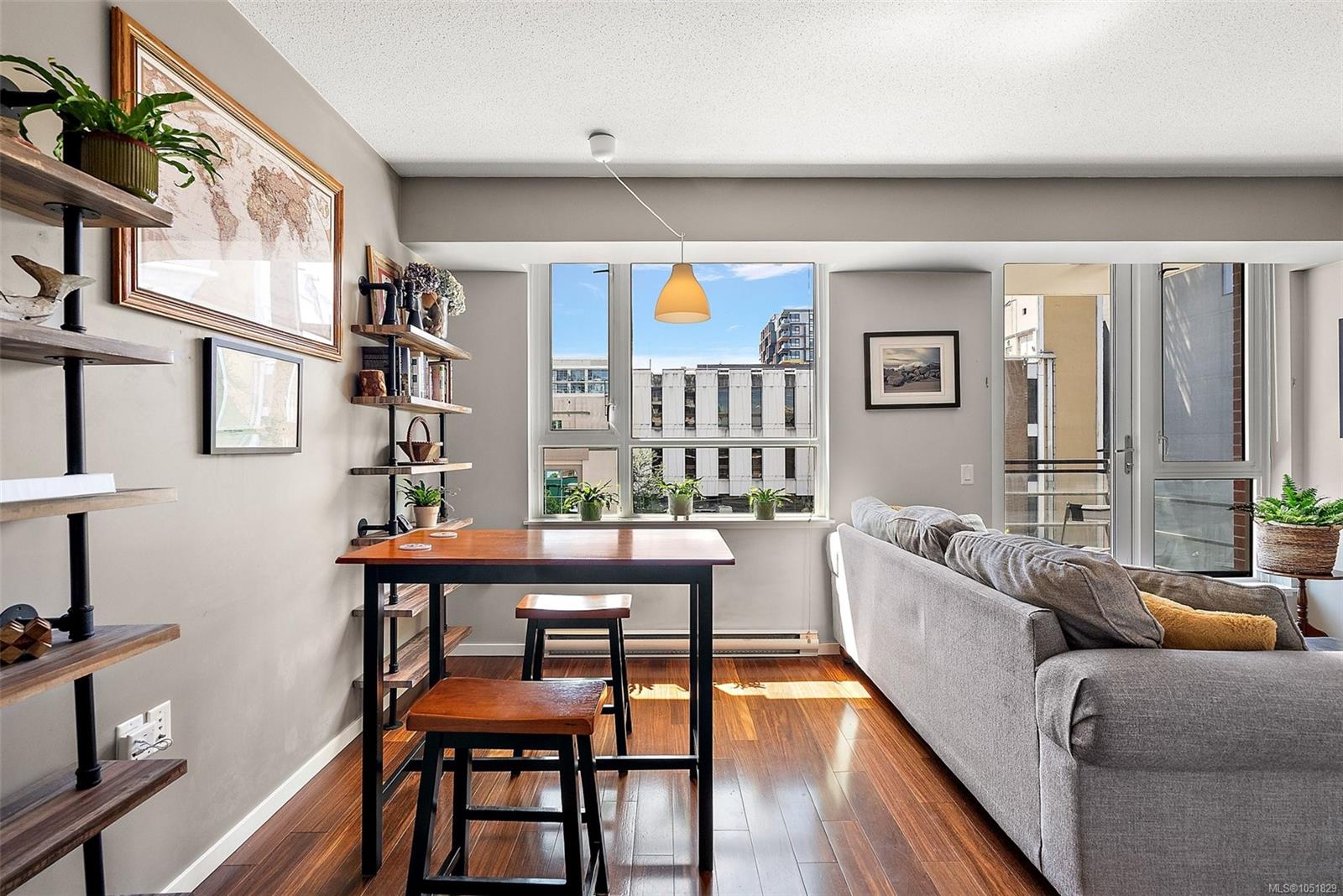404-834 Johnson St — listing photo 8 of 27