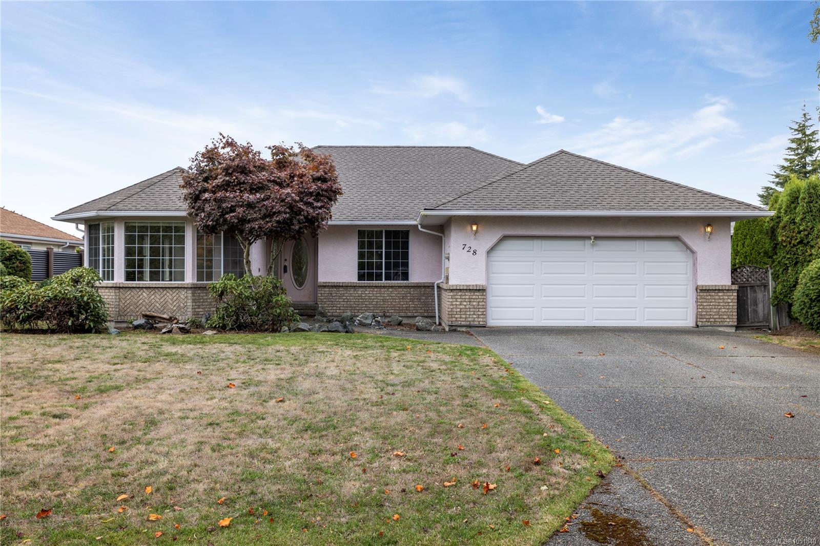 728 Banwell Crt, Qualicum Beach