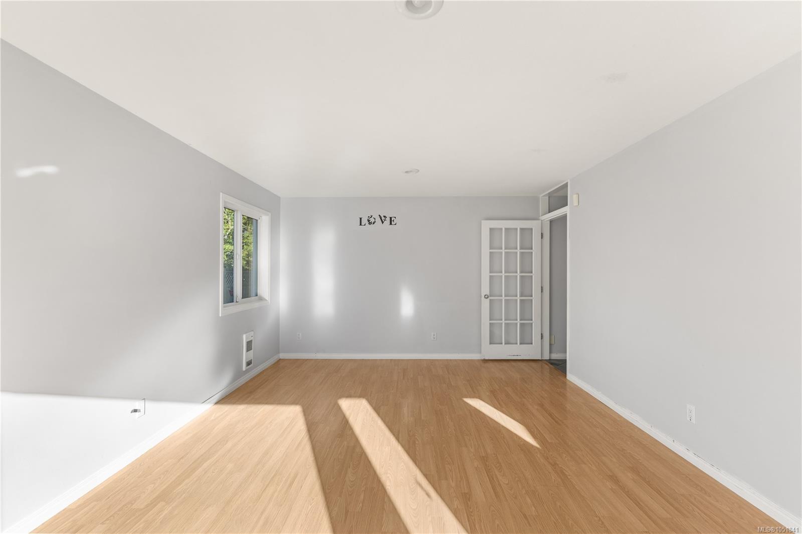2752 Bradford Dr — listing photo 14 of 47