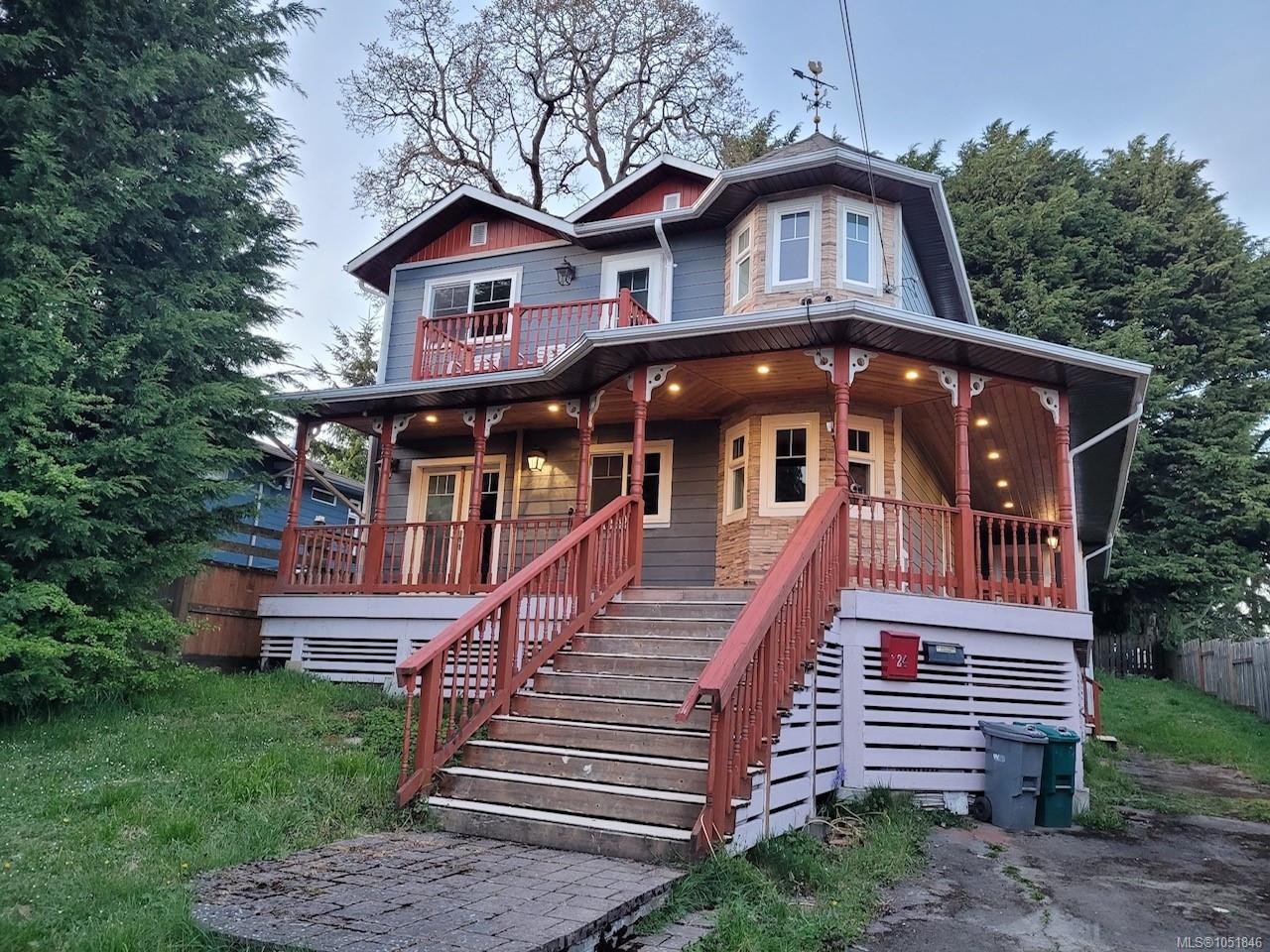 24 Vickery Rd — listing photo 2 of 65