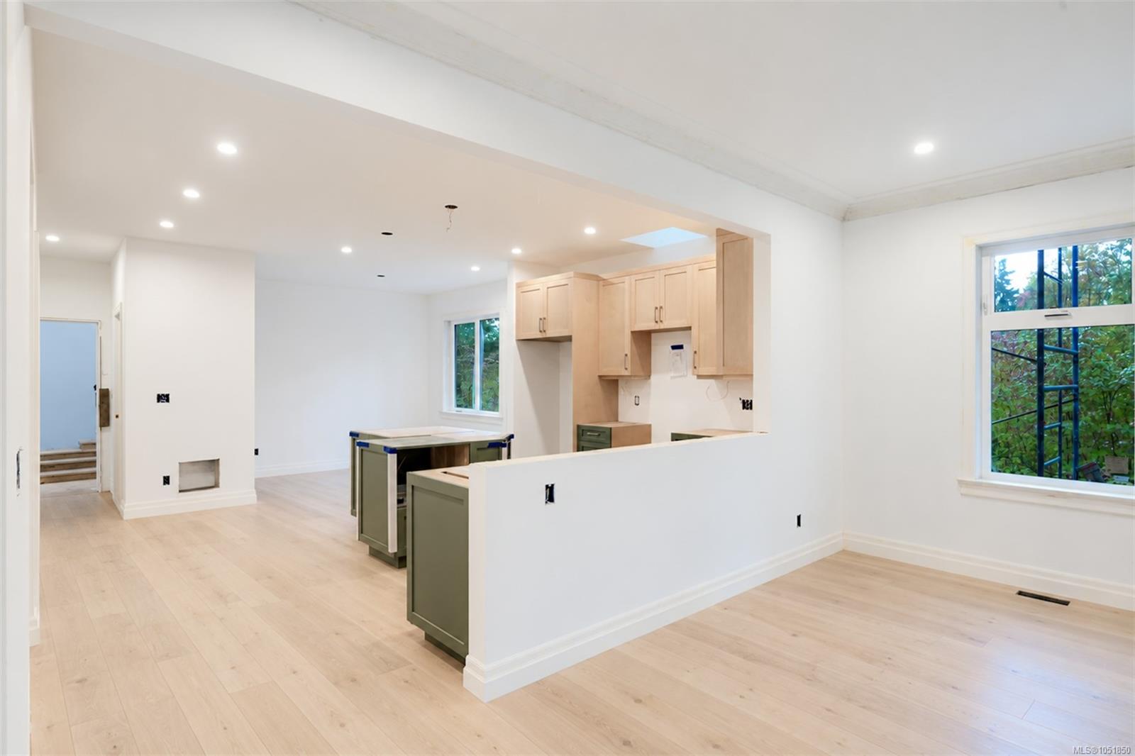 3136 Bowkett Pl — listing photo 8 of 16