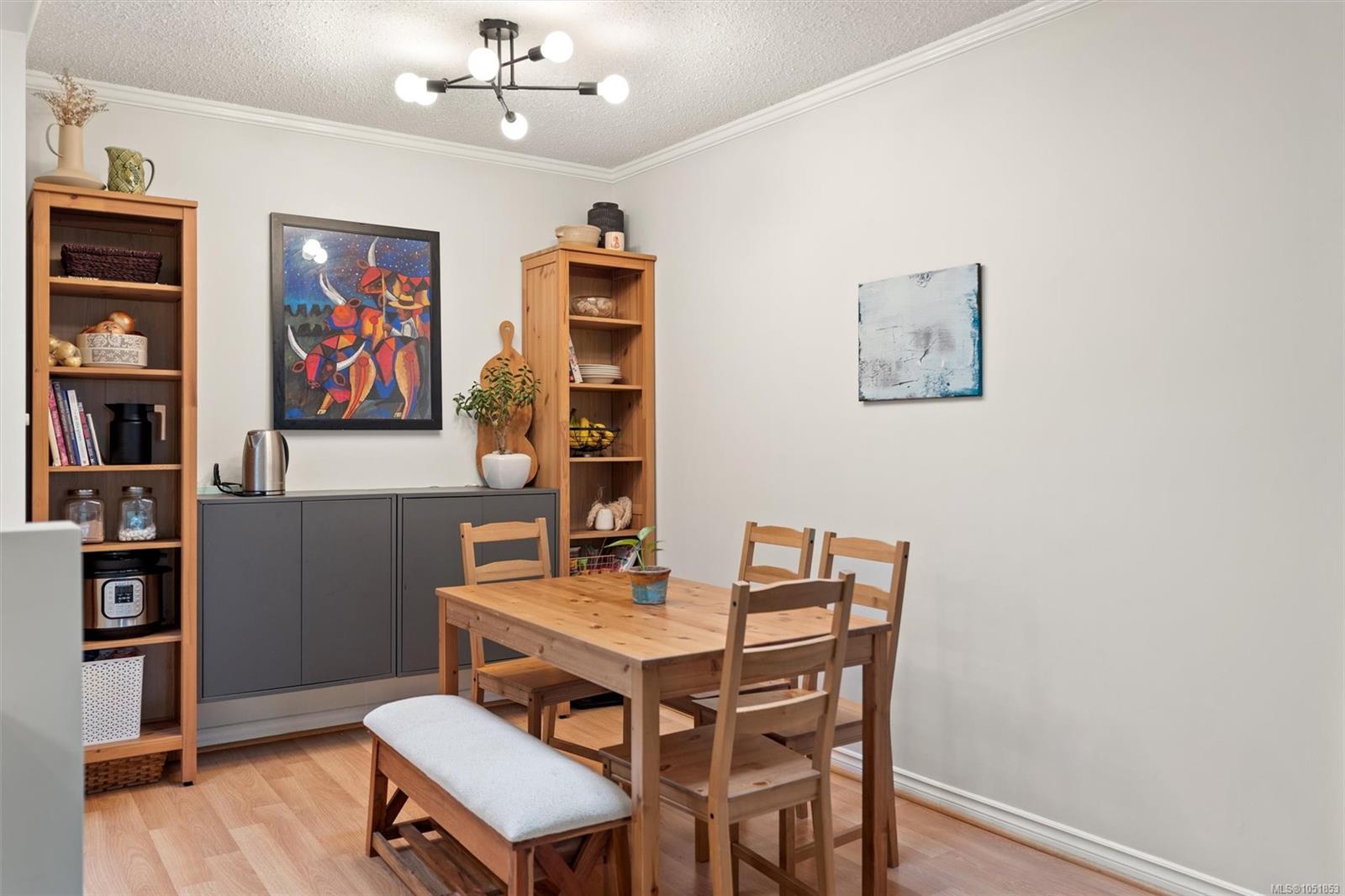 306-1518 Pandora Ave — listing photo 12 of 36