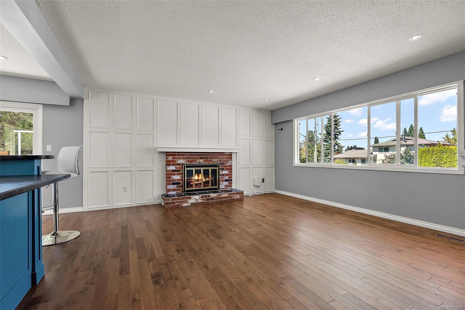 1839 San Pedro Ave — listing photo 4 of 44