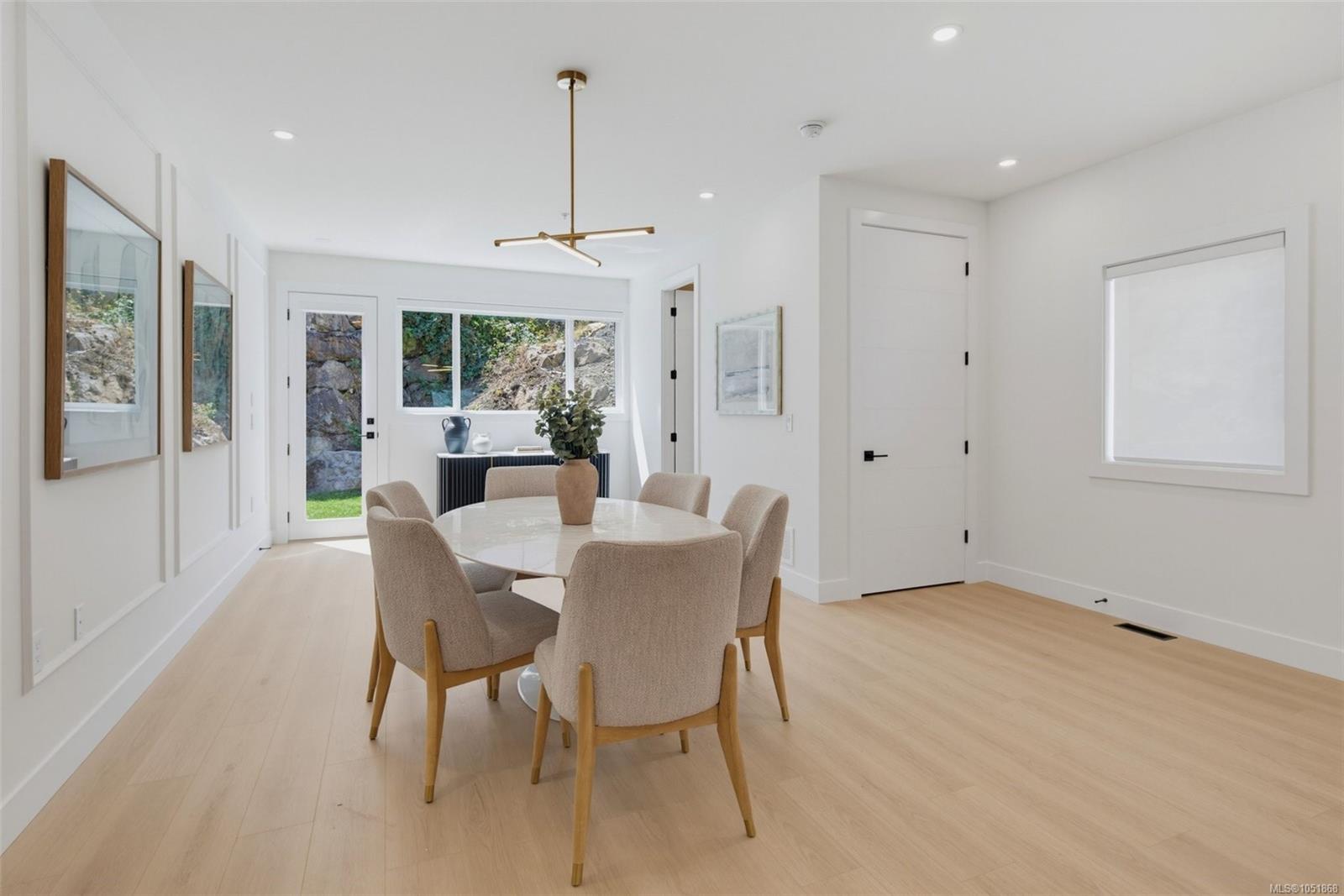 833 Blackbird Pl — listing photo 10 of 41
