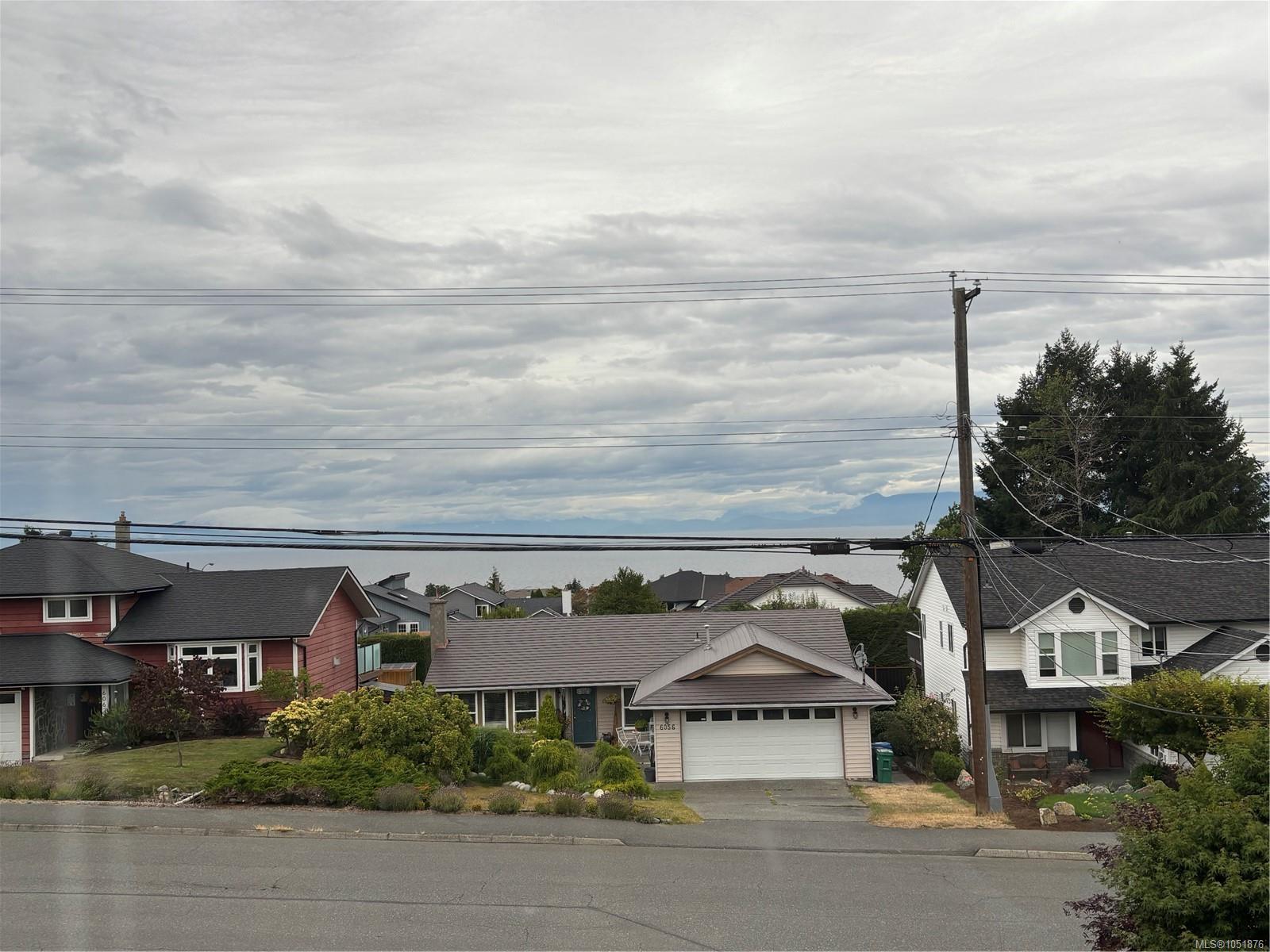 6063 Waldbank Rd — listing photo 9 of 20