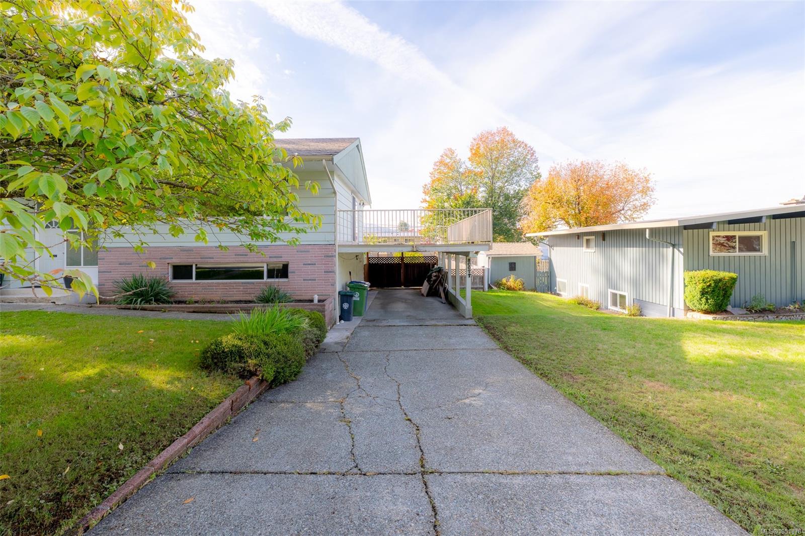 2804 16th Ave — listing photo 5 of 57