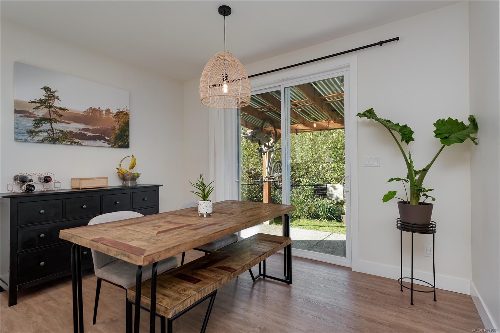 1064 Gammon Way — listing photo 6 of 40