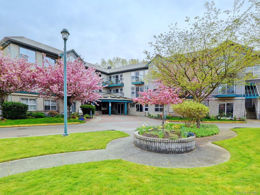 316-1485 Garnet Rd, Saanich