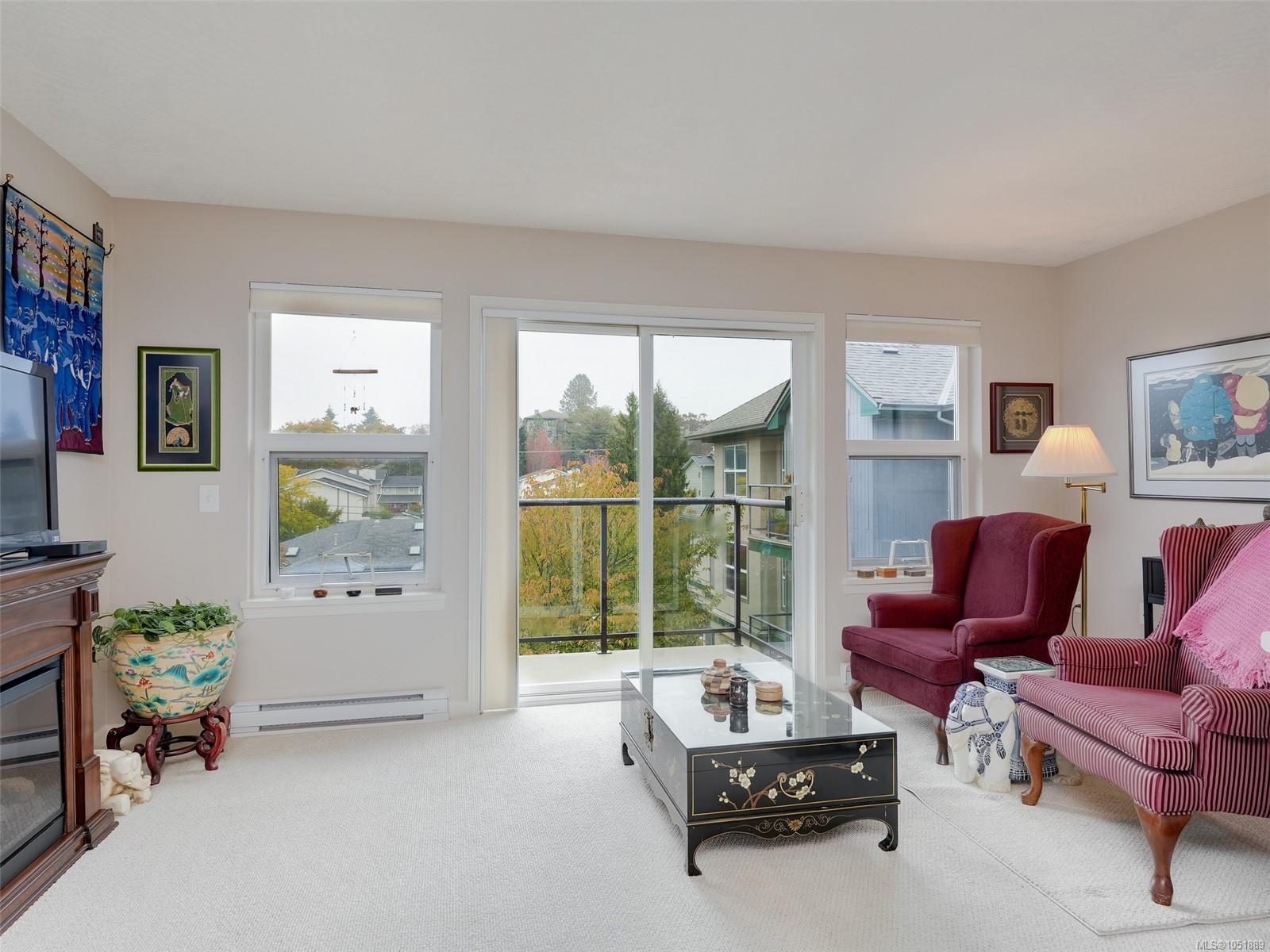 316-1485 Garnet Rd — listing photo 3 of 30