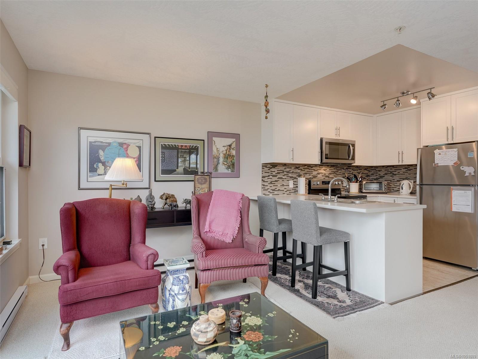 316-1485 Garnet Rd — listing photo 6 of 30