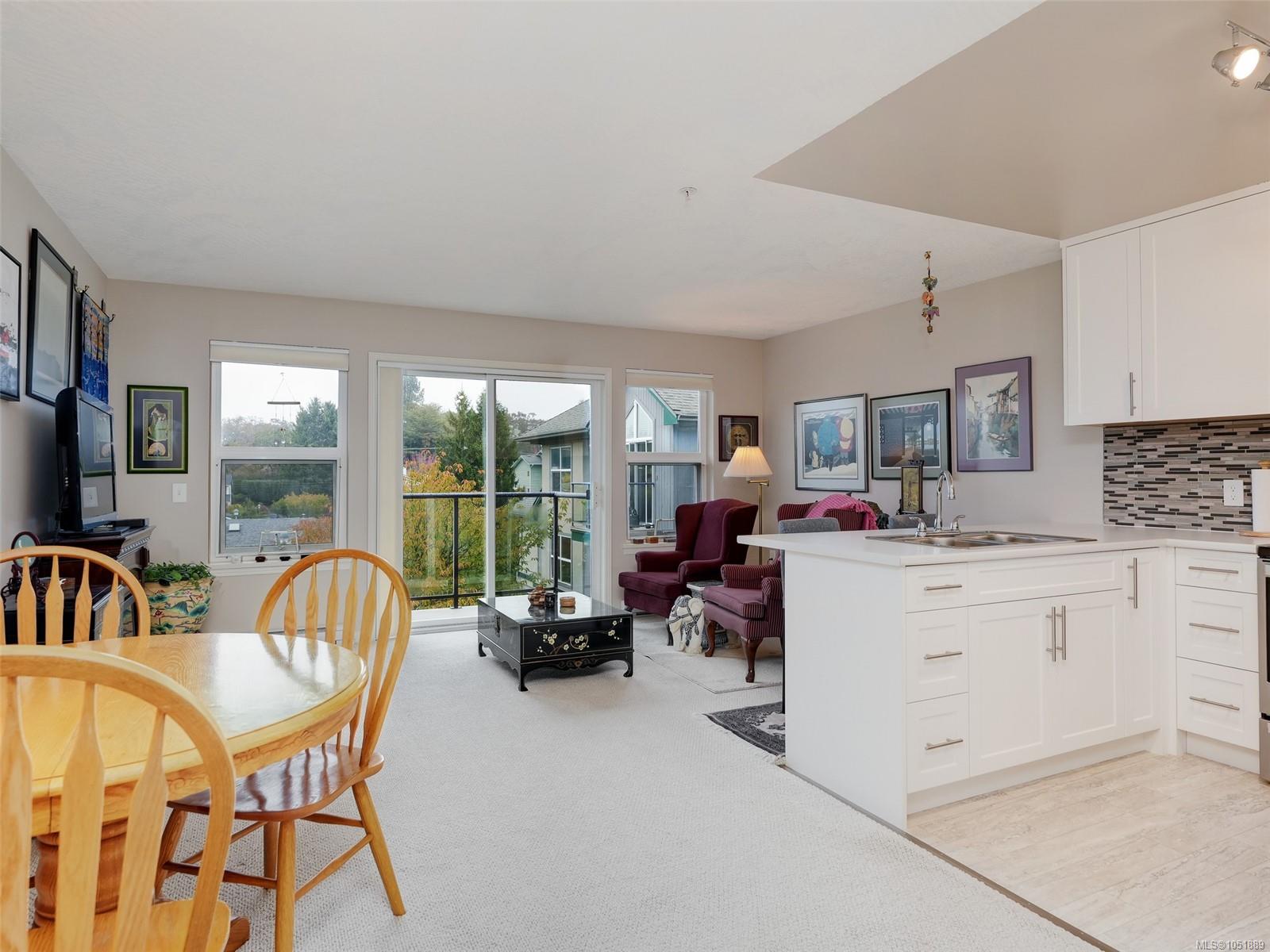 316-1485 Garnet Rd — listing photo 8 of 30