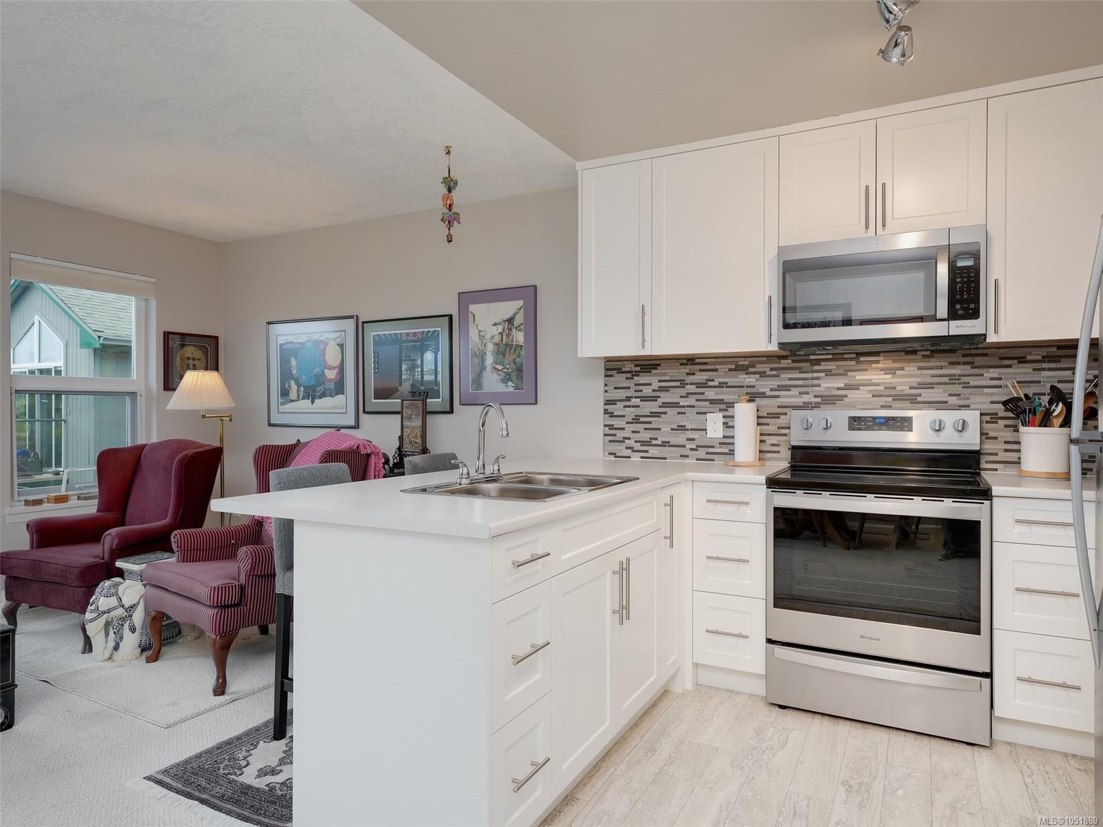 316-1485 Garnet Rd — listing photo 10 of 30