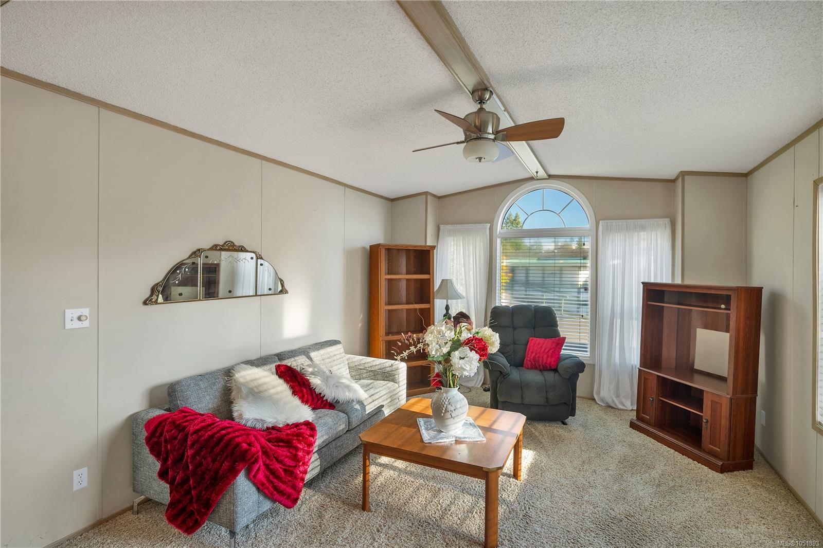 204-3120 ISLAND Hwy — listing photo 7 of 33