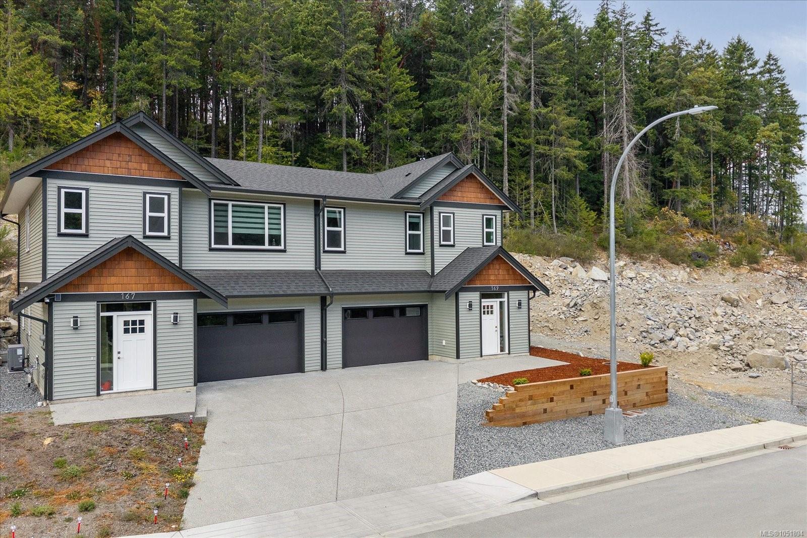 169 Hunter Way — listing photo 3 of 46
