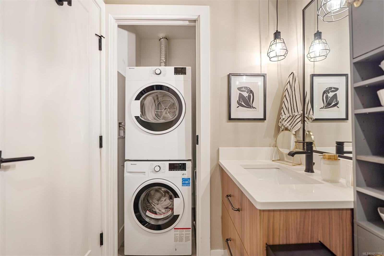 310-515 Chatham St — listing photo 12 of 28
