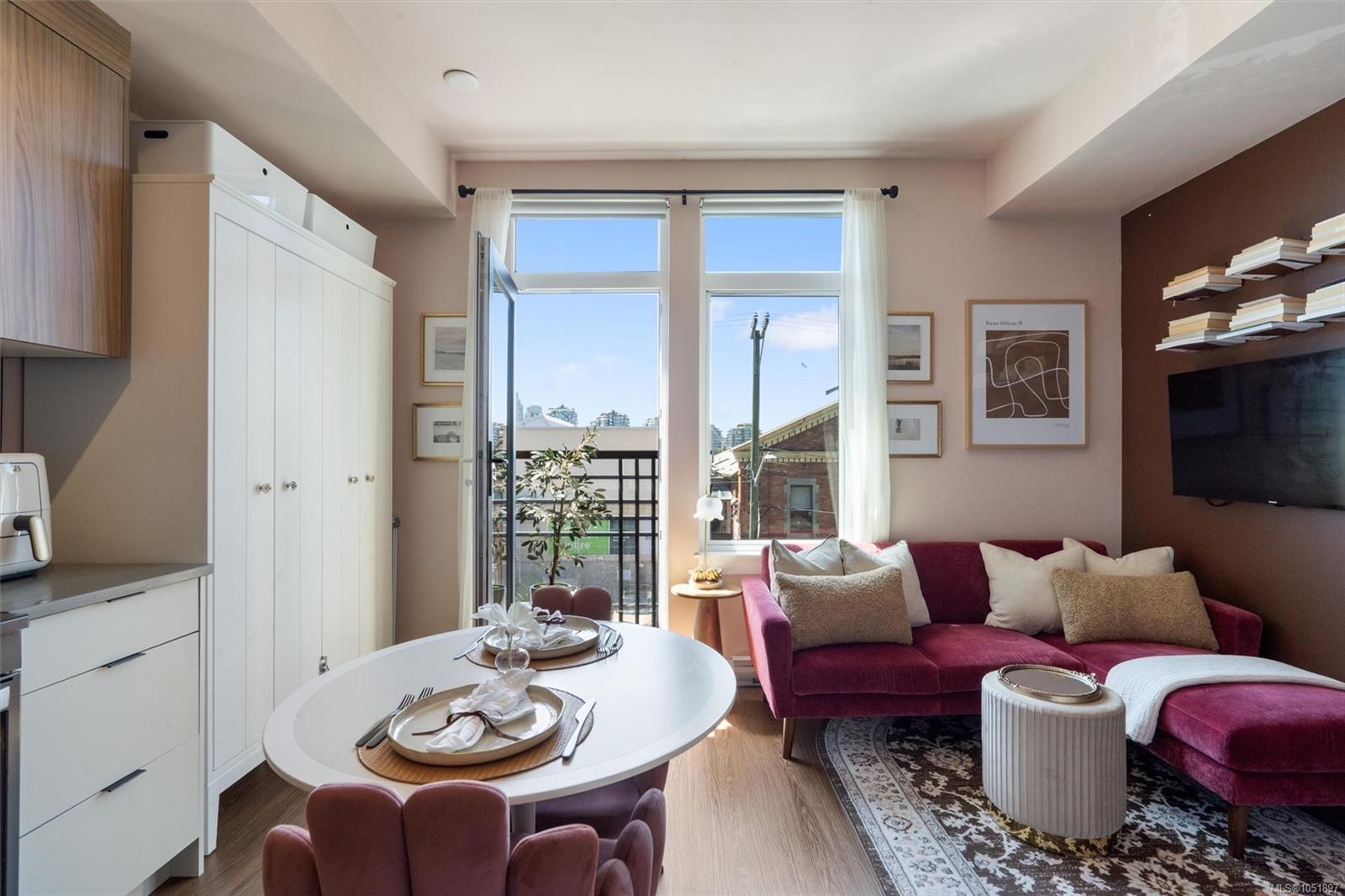 310-515 Chatham St — listing photo 7 of 28