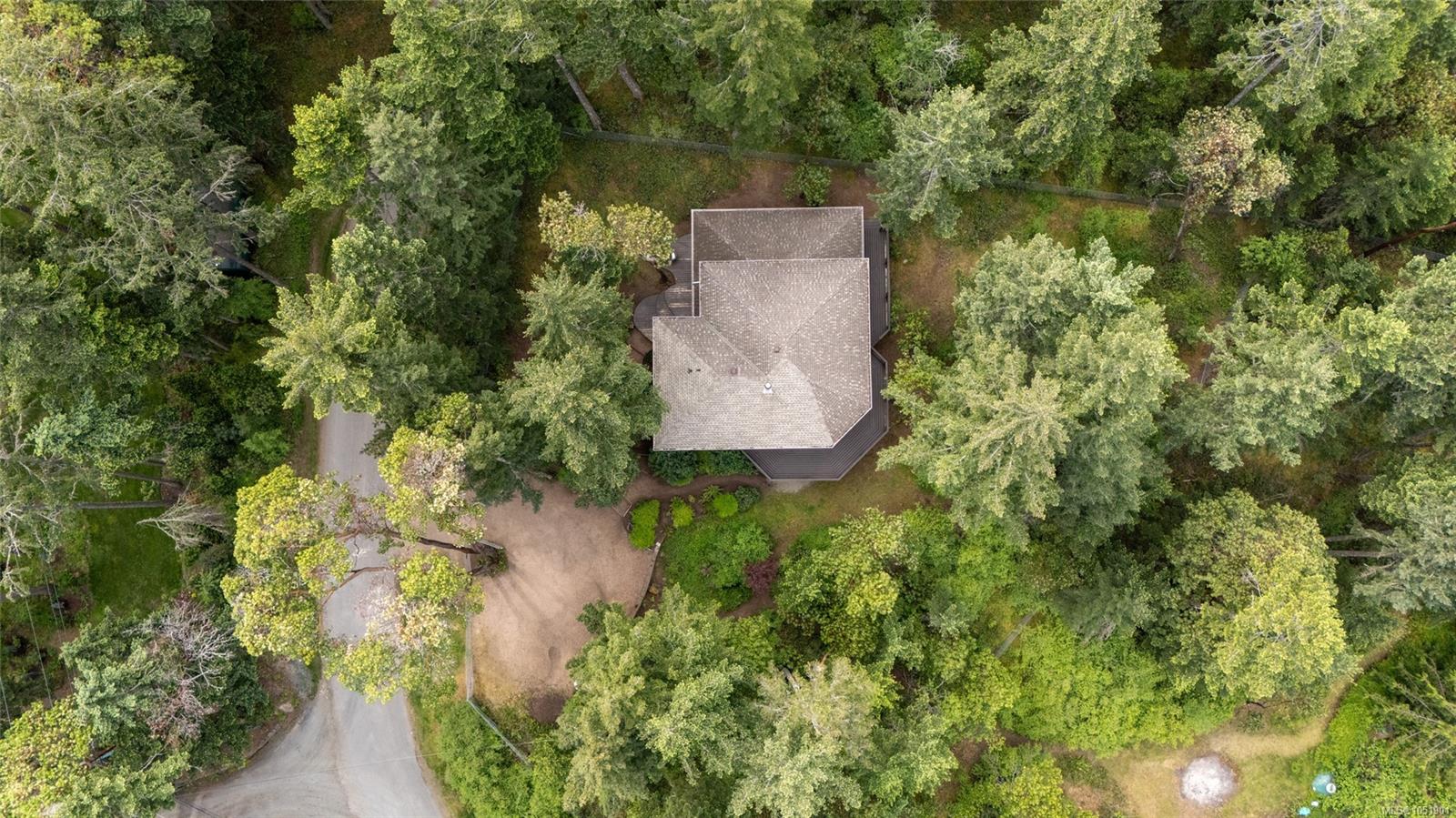 908 Little Mountain Rd — listing photo 2 of 44
